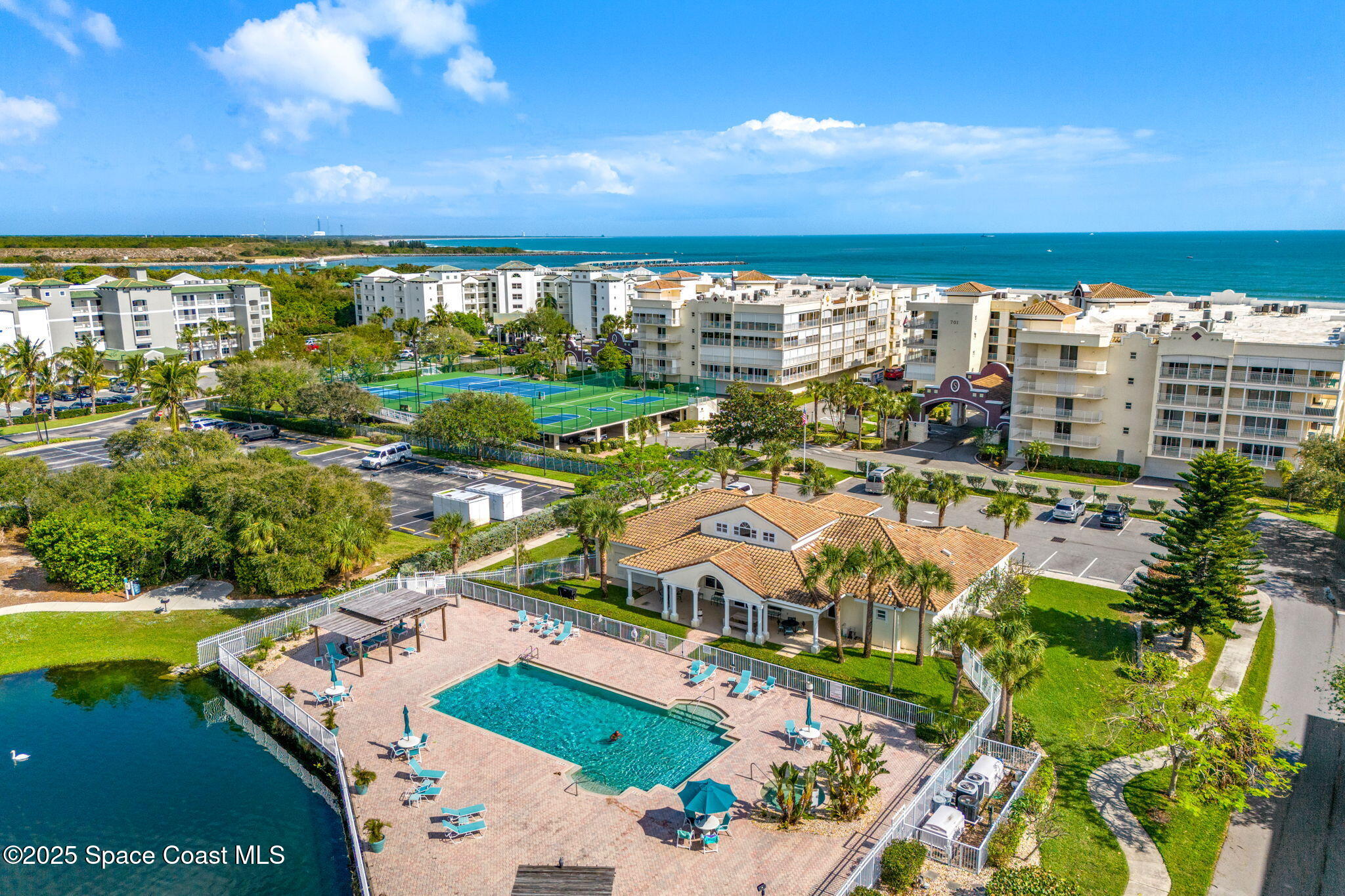 701 Solana Shores Drive, 306