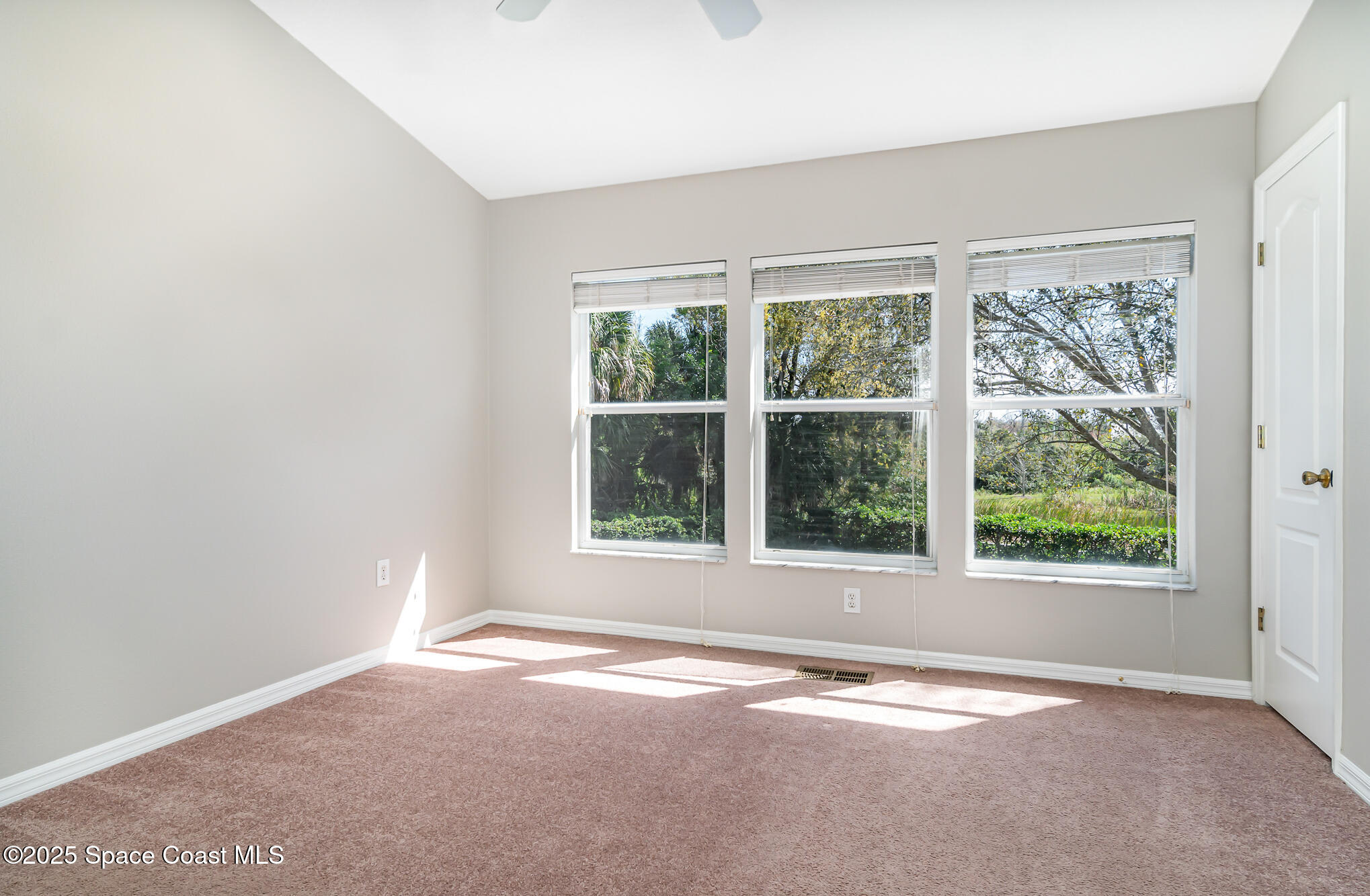 1375 Hampton Park Lane