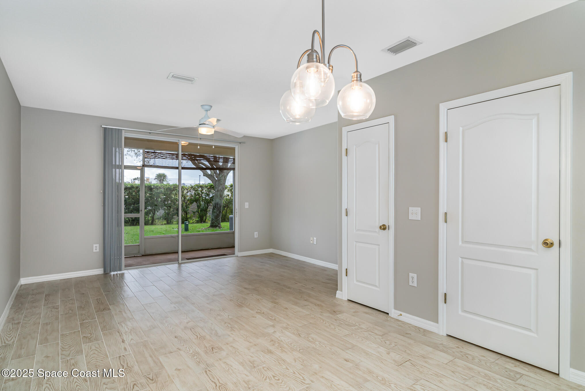 1375 Hampton Park Lane