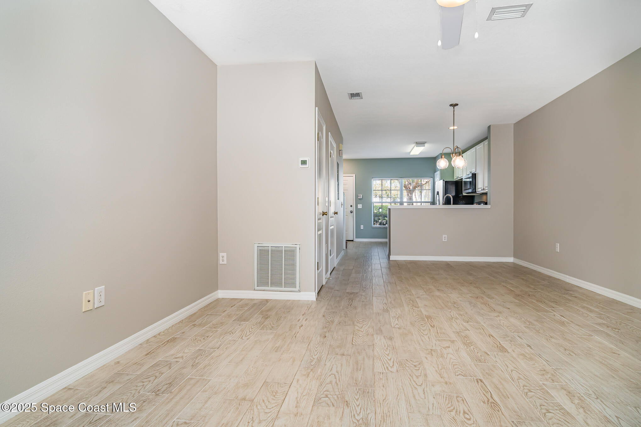 1375 Hampton Park Lane