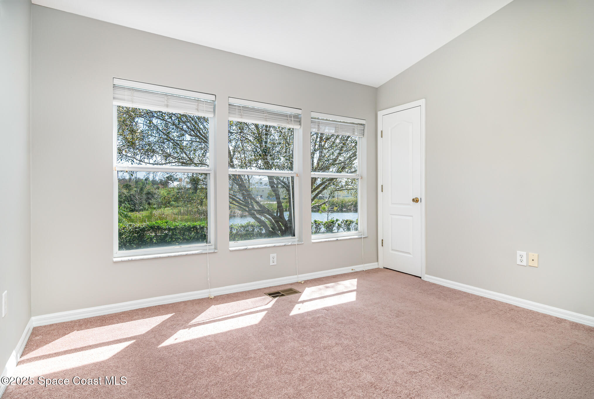 1375 Hampton Park Lane
