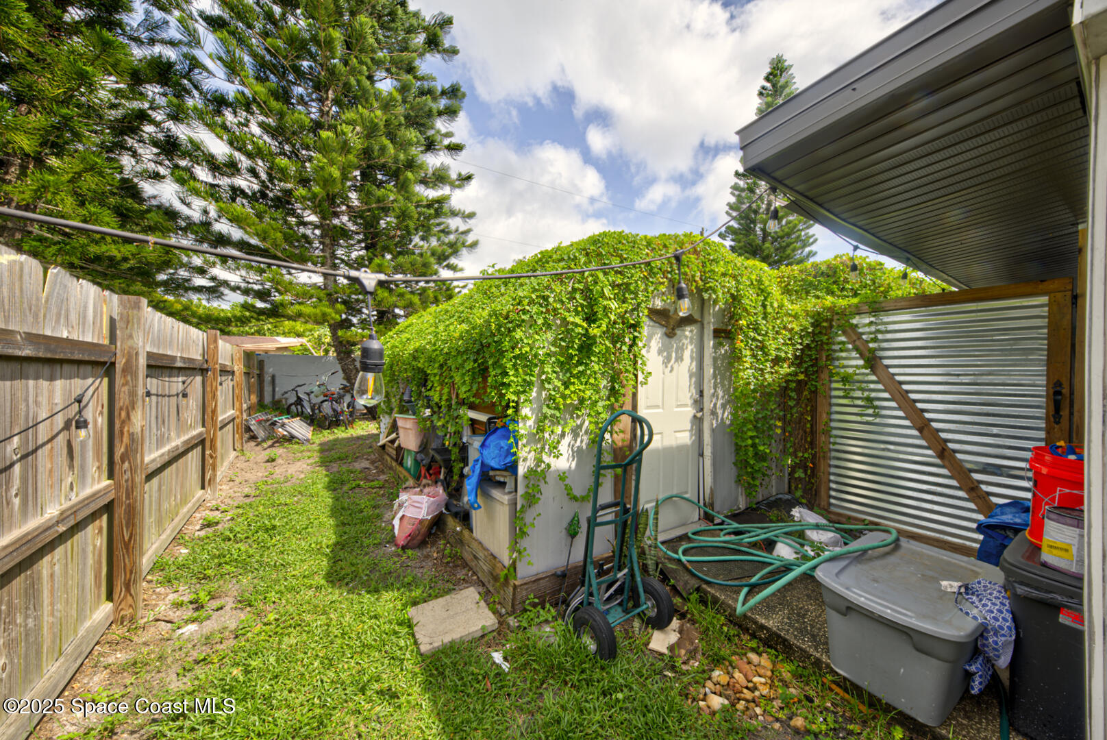 240 Maureen Avenue