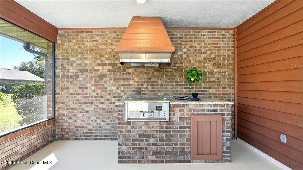 1722 Greytwig Place, Grant-Valkaria