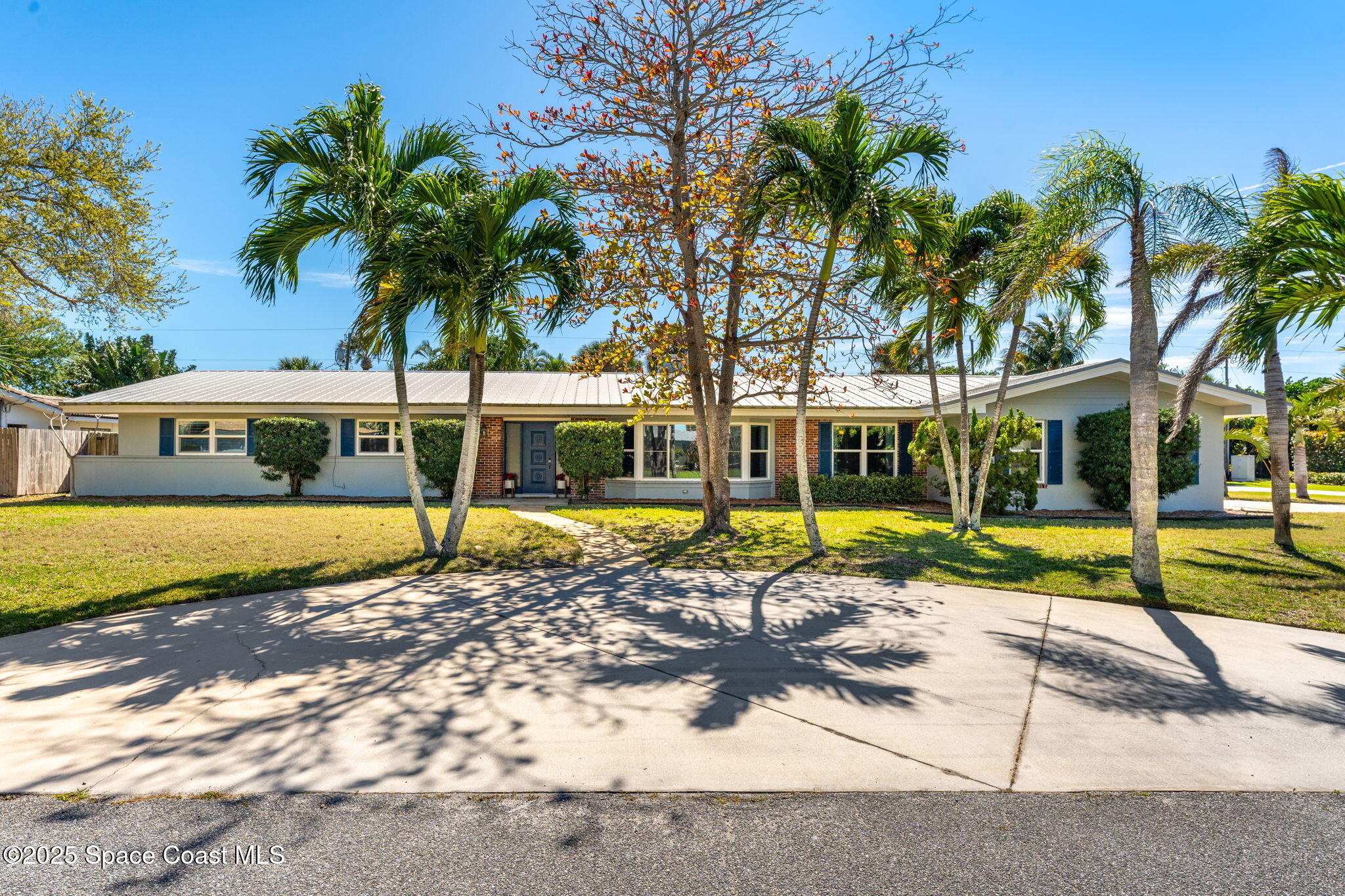 157 Cocoa Avenue