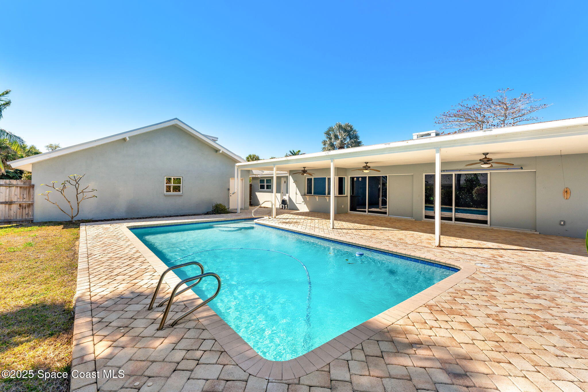 157 Cocoa Avenue