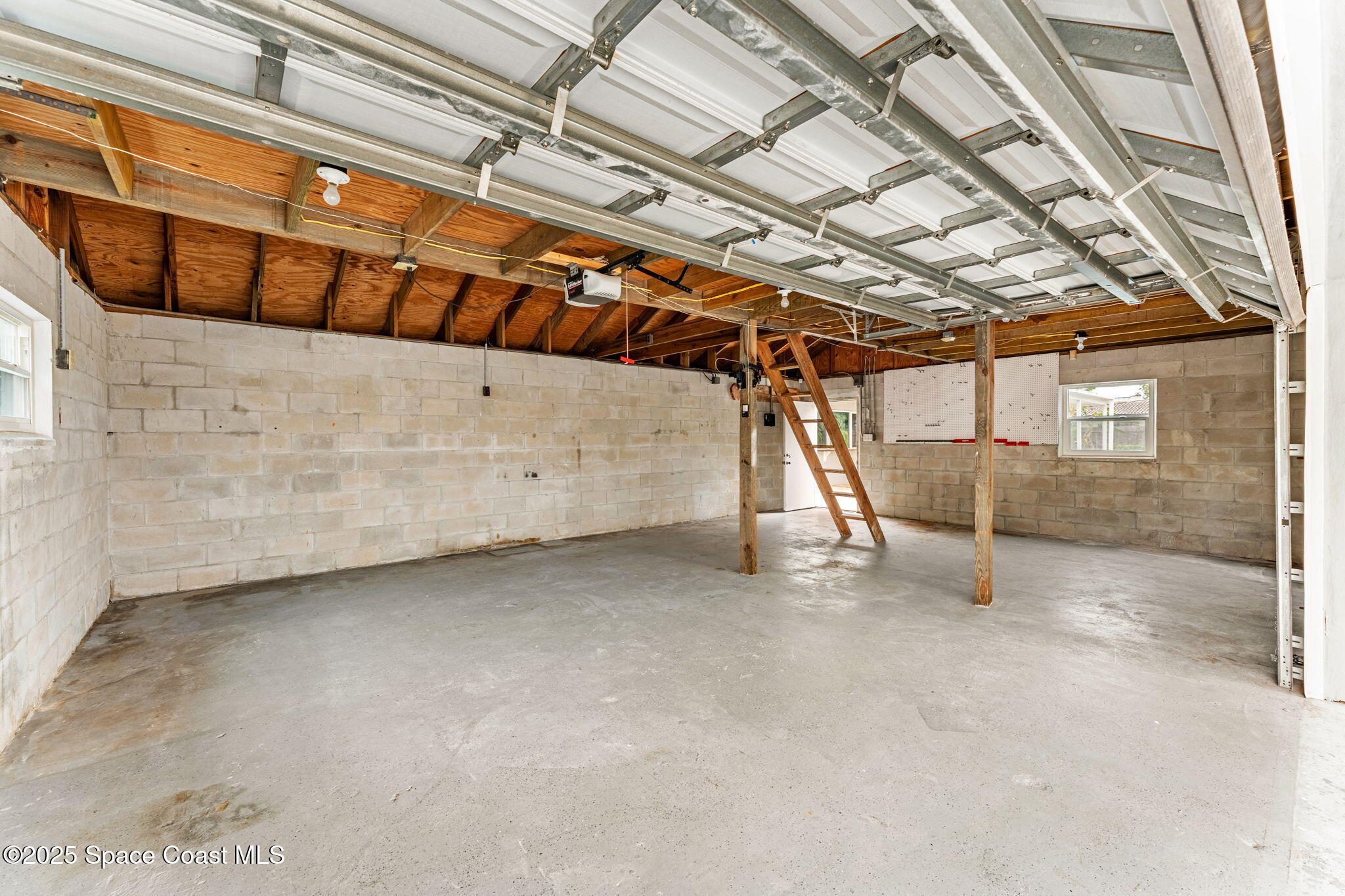 157 Cocoa Avenue