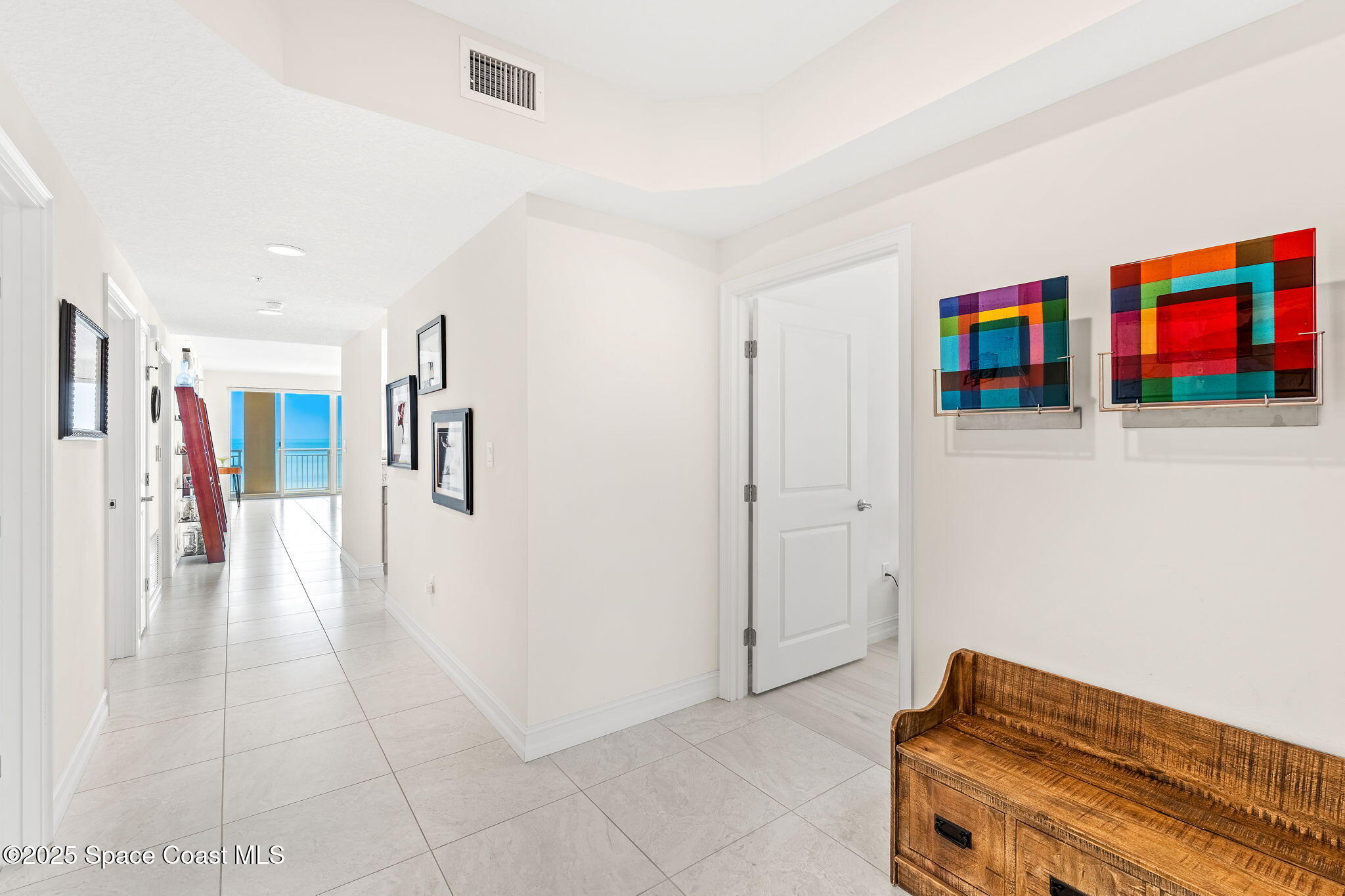 1045 Highway A1a, 406
