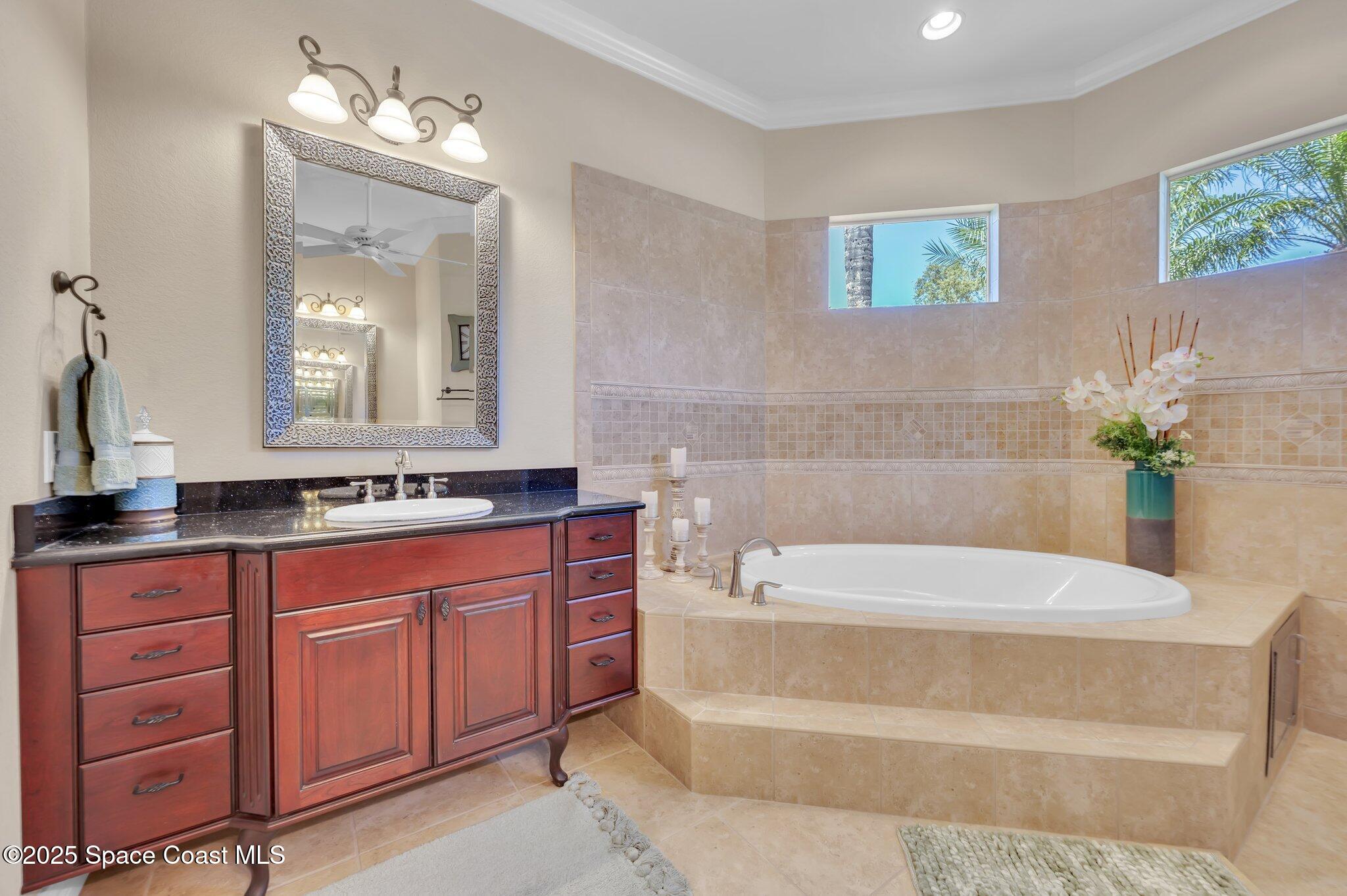 2242 Woodfield Circle