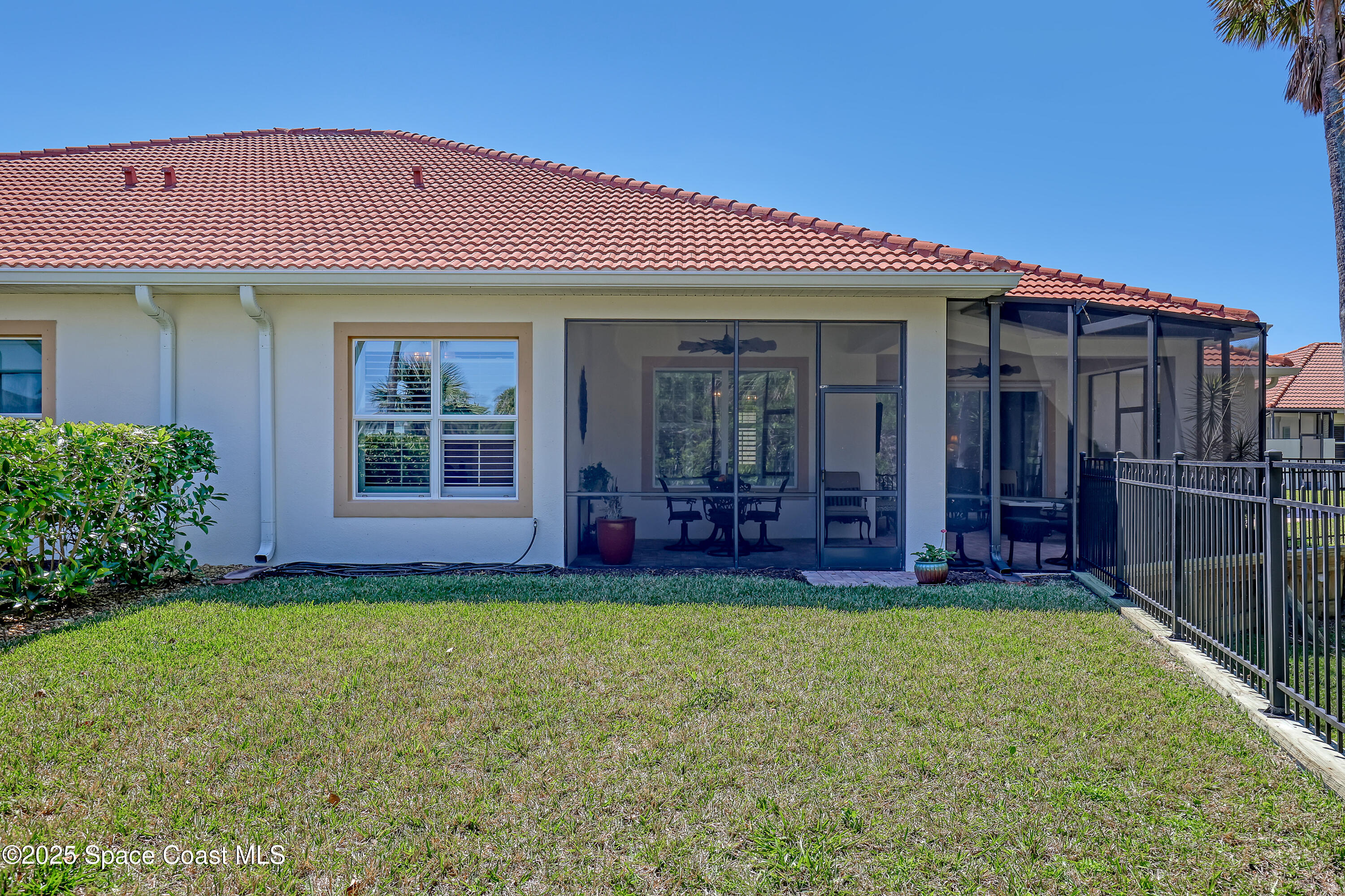 841 Aquarina Boulevard