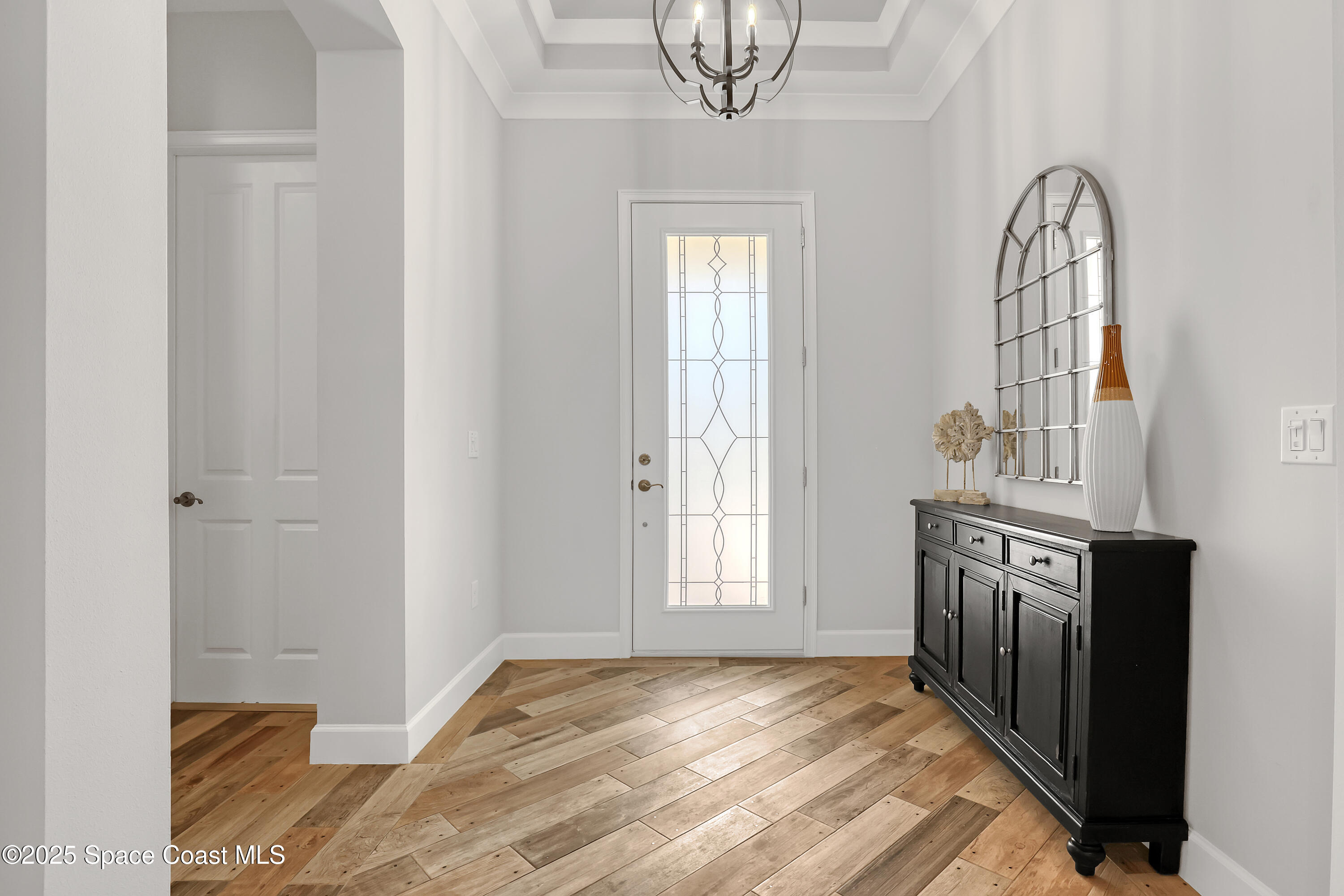 841 Aquarina Boulevard