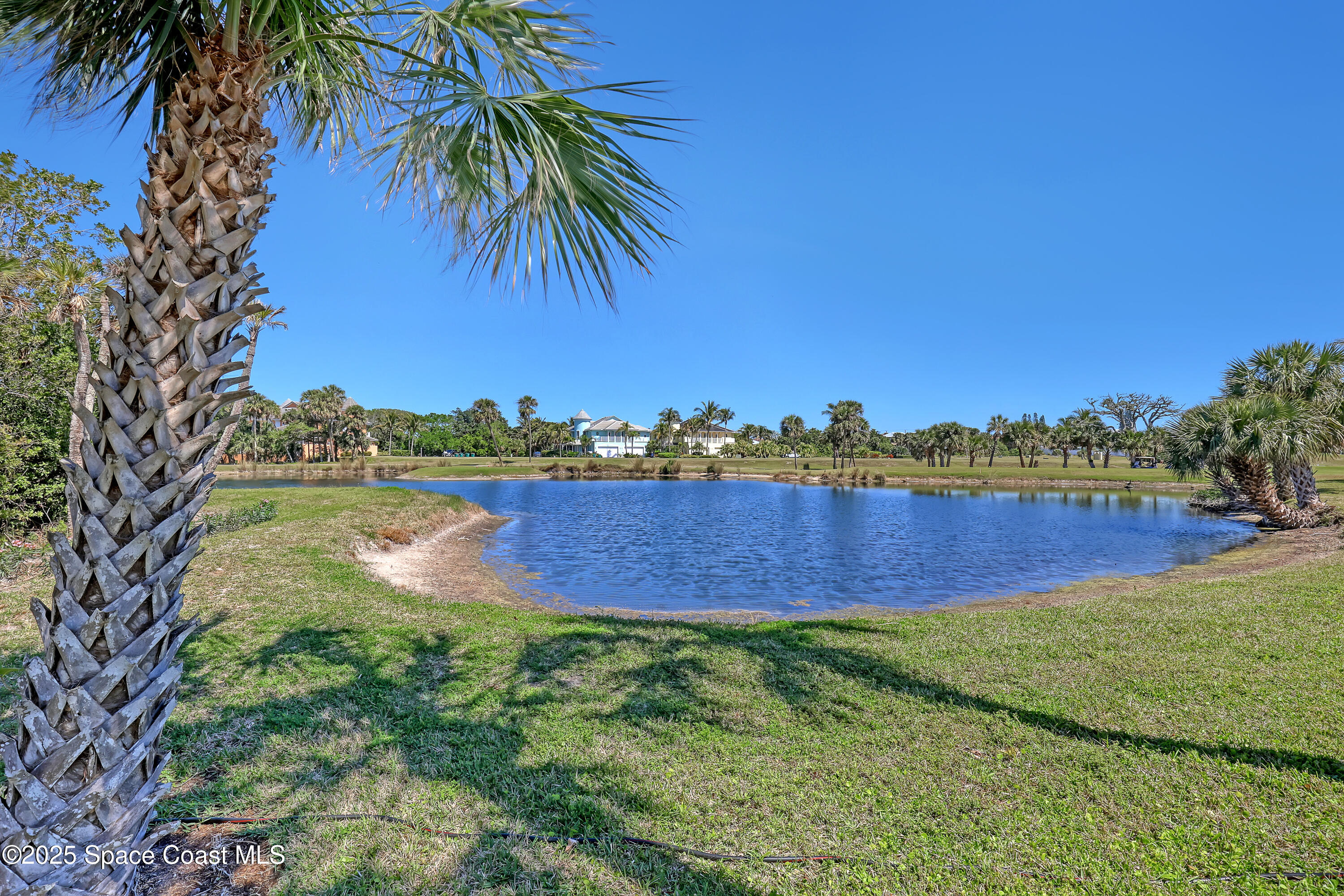 841 Aquarina Boulevard