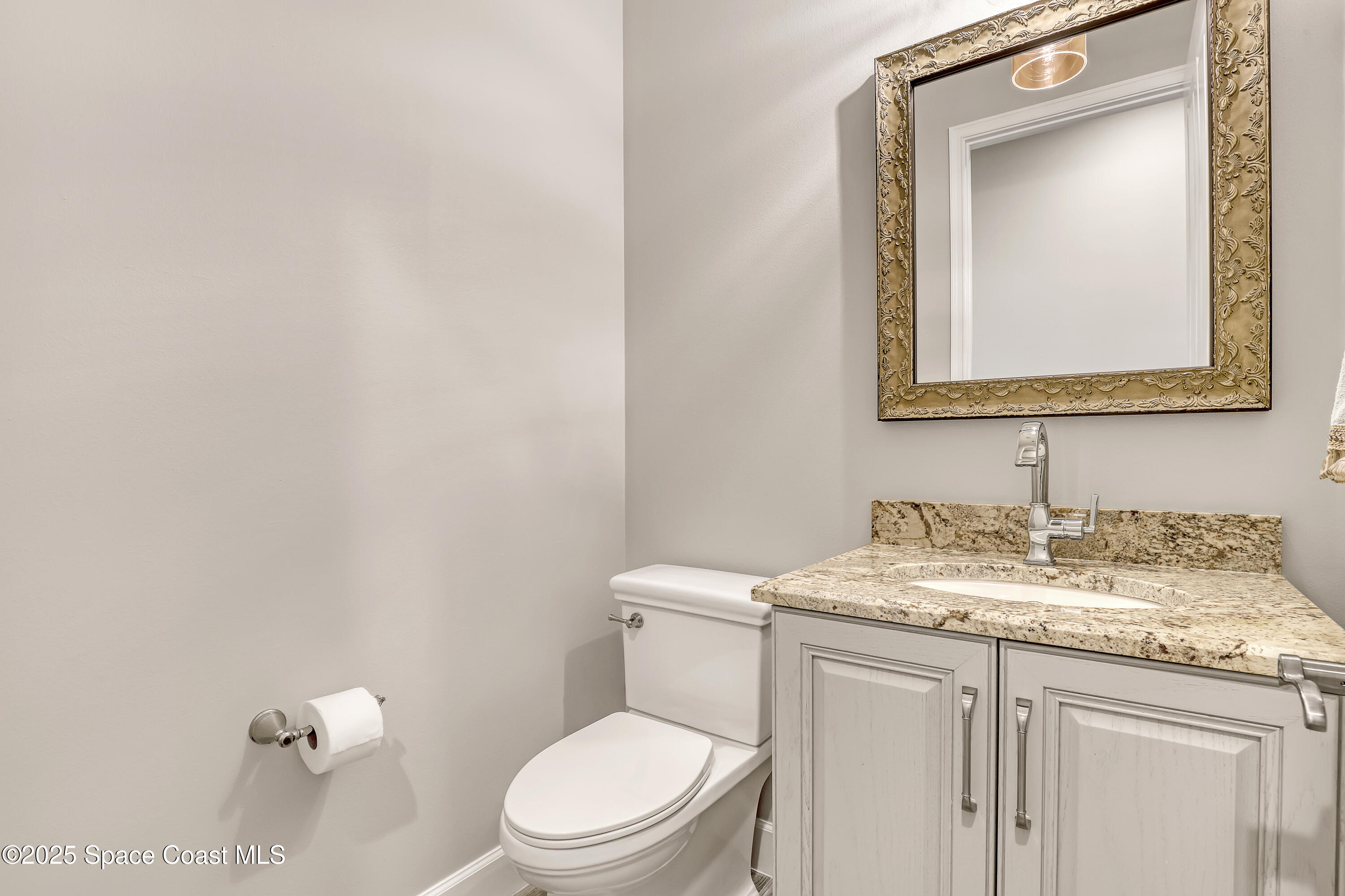 841 Aquarina Boulevard