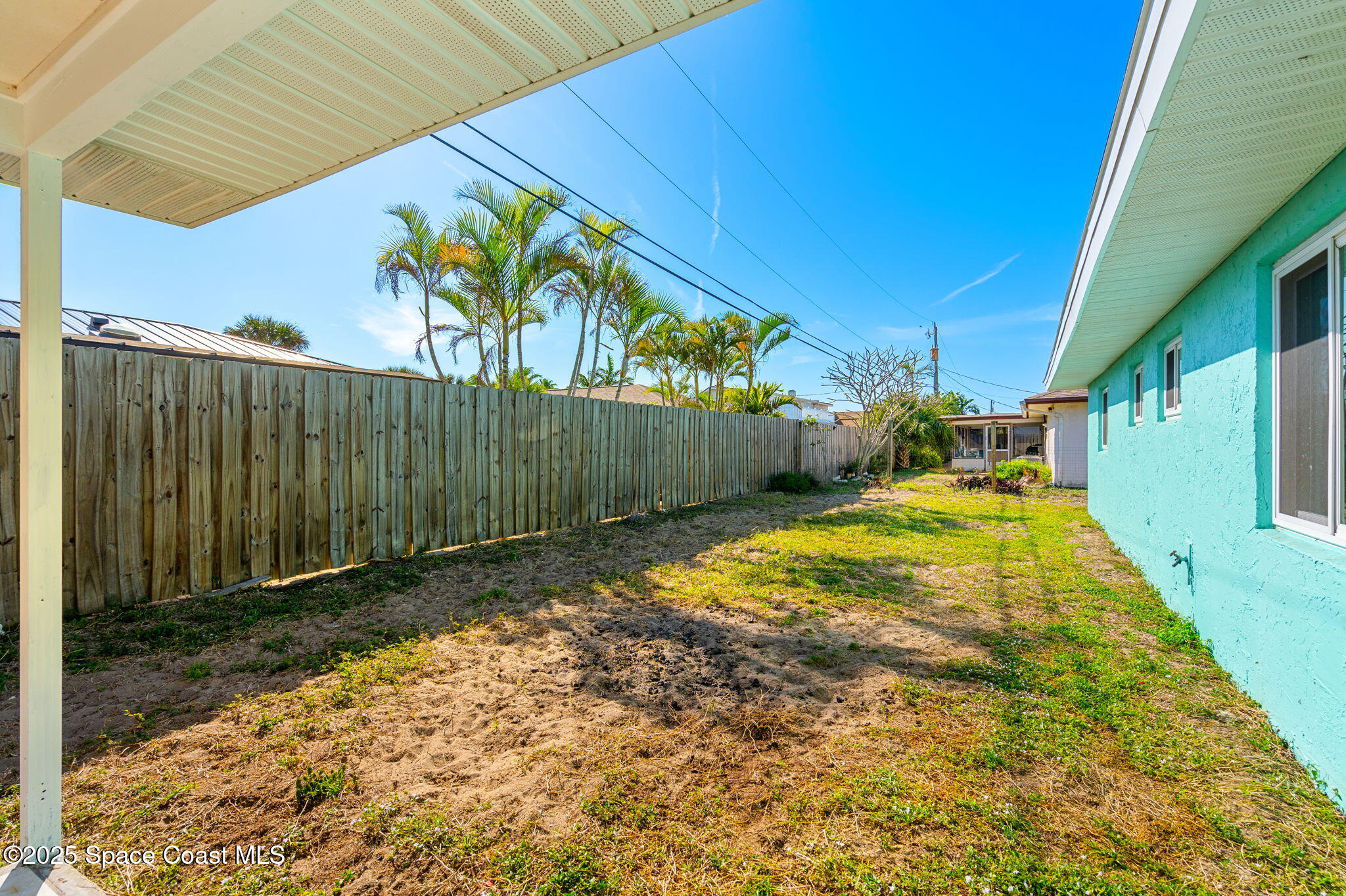 725 Palm Drive