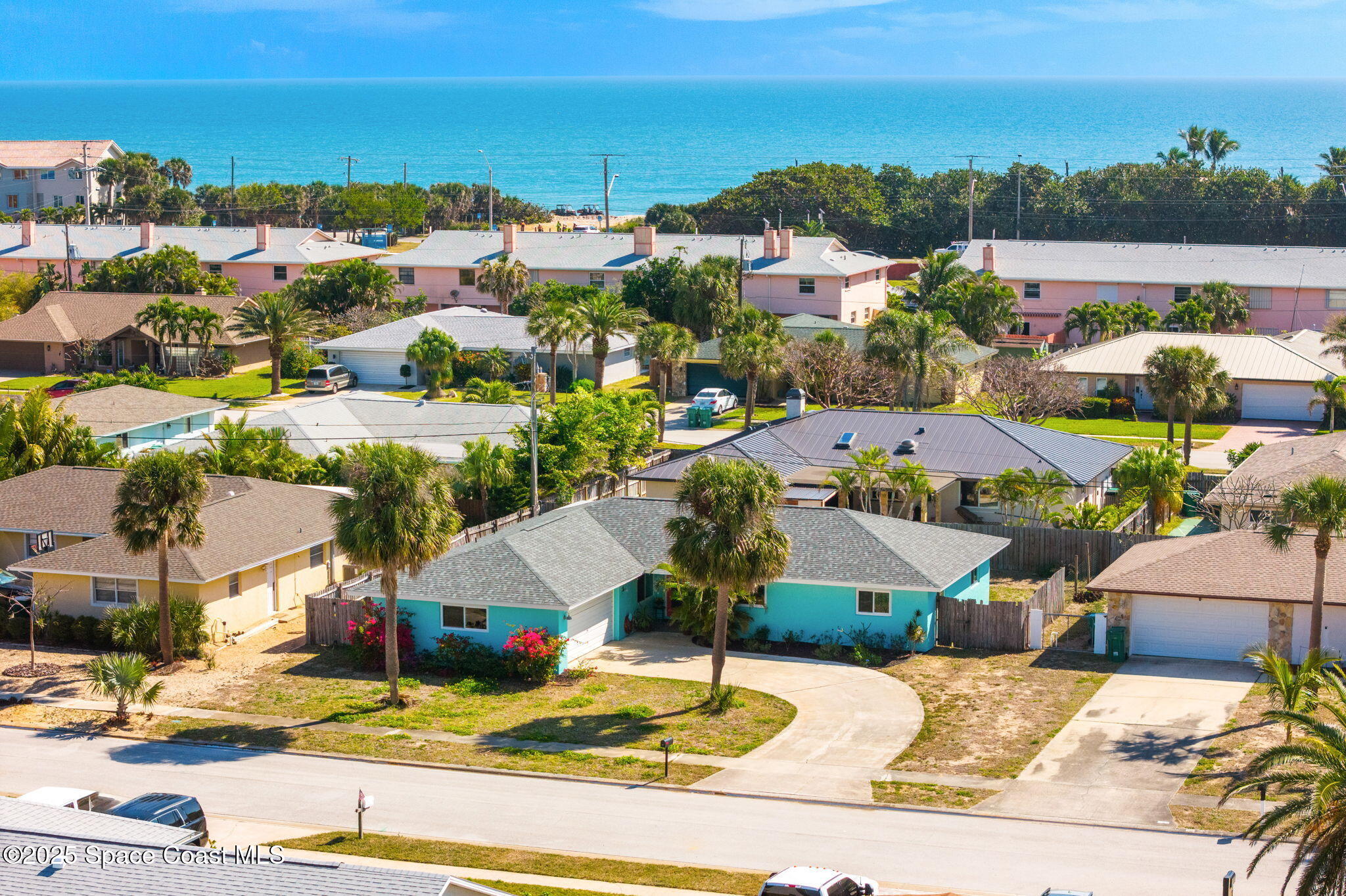725 Palm Drive