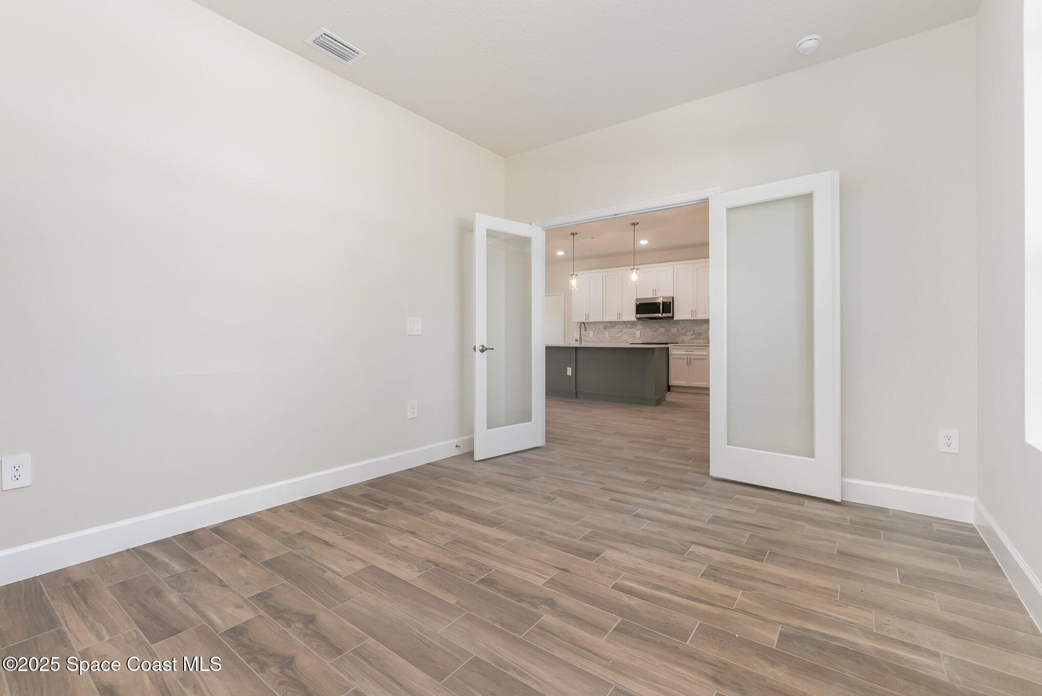 128 Galveston Street SW