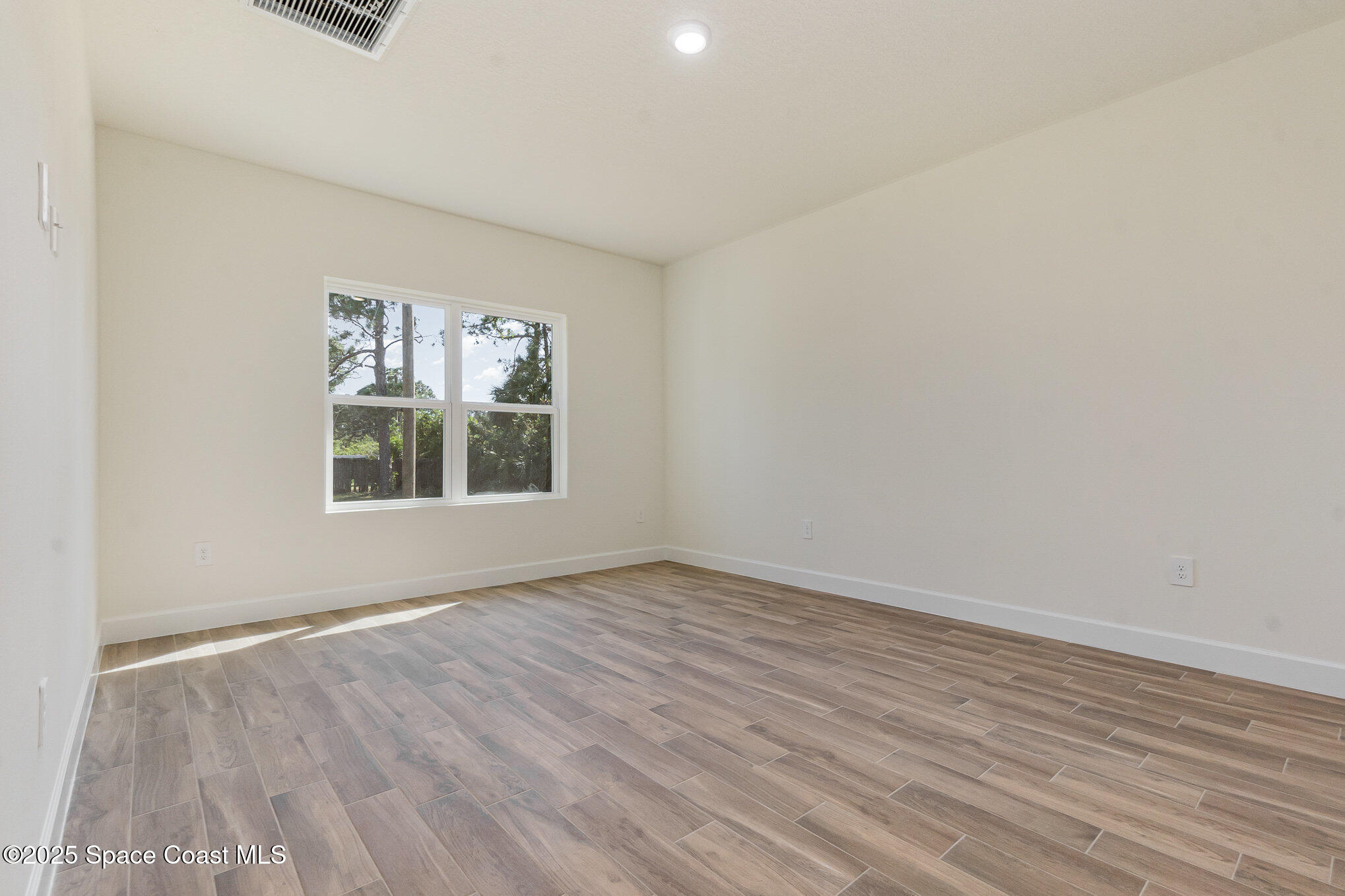 114 Galveston Street SW