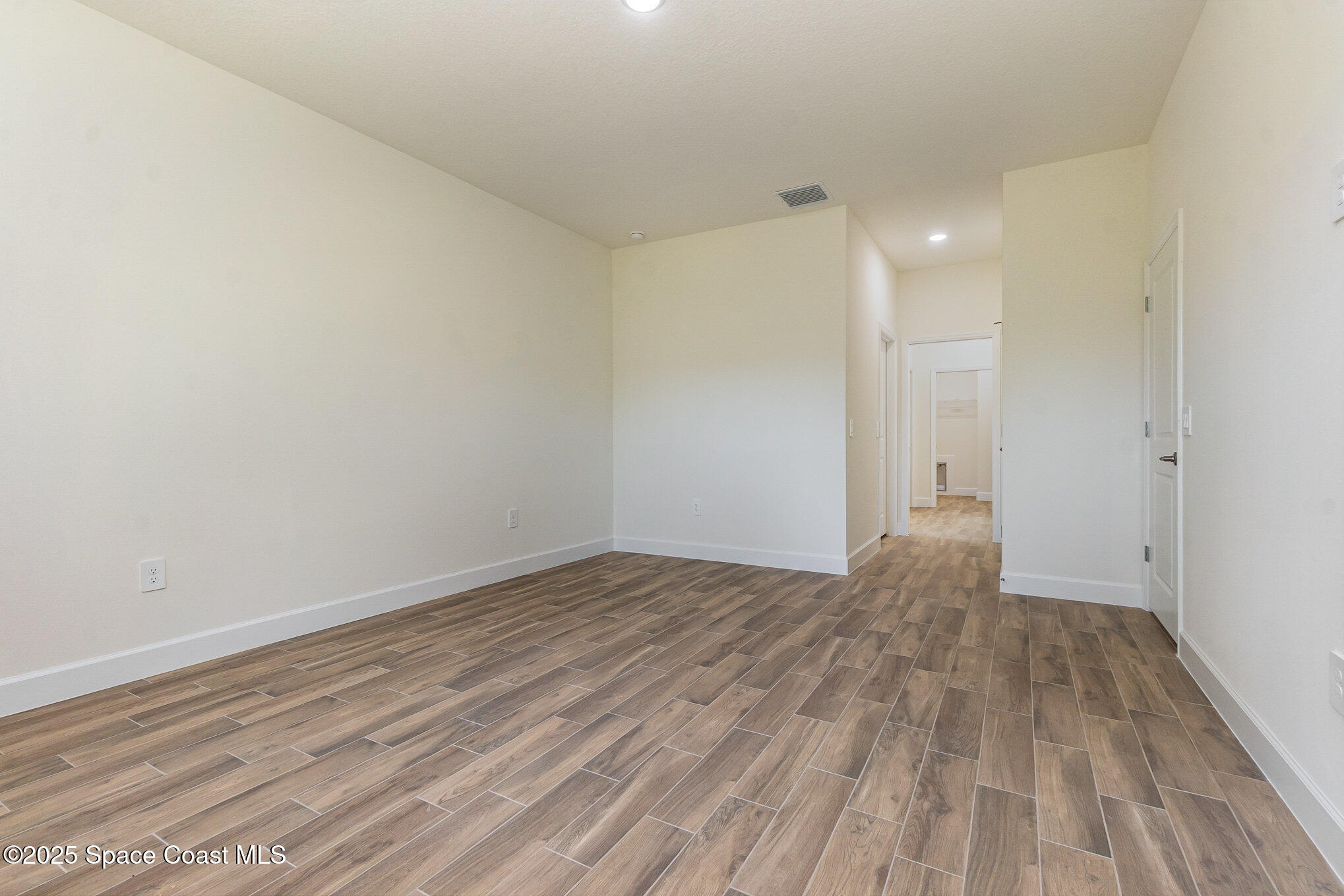 114 Galveston Street SW