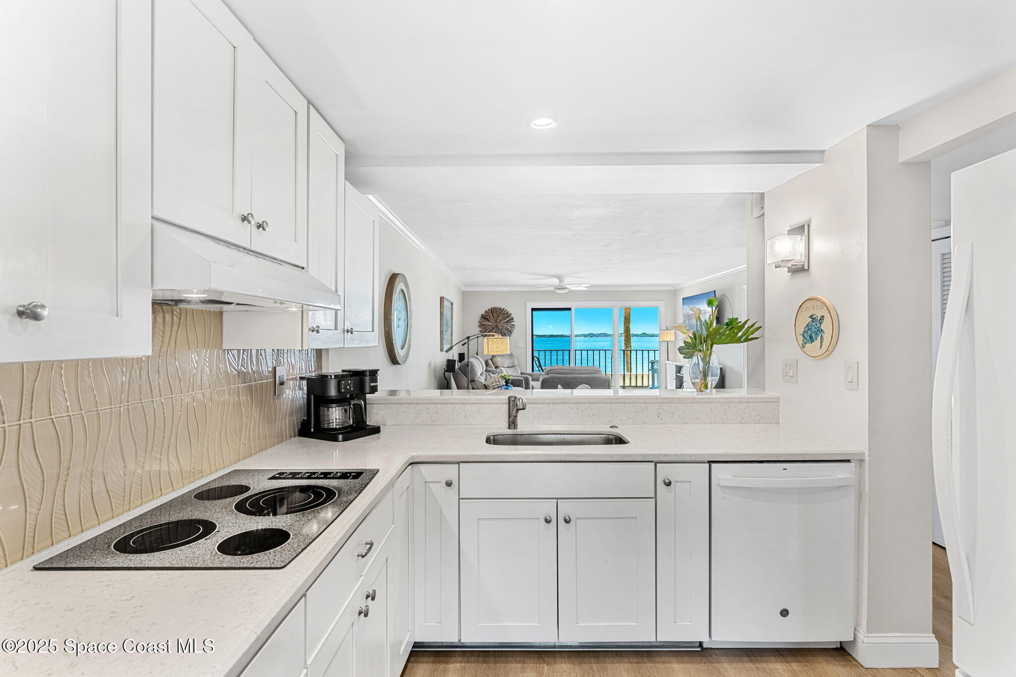 3220 River Villa Way, 114