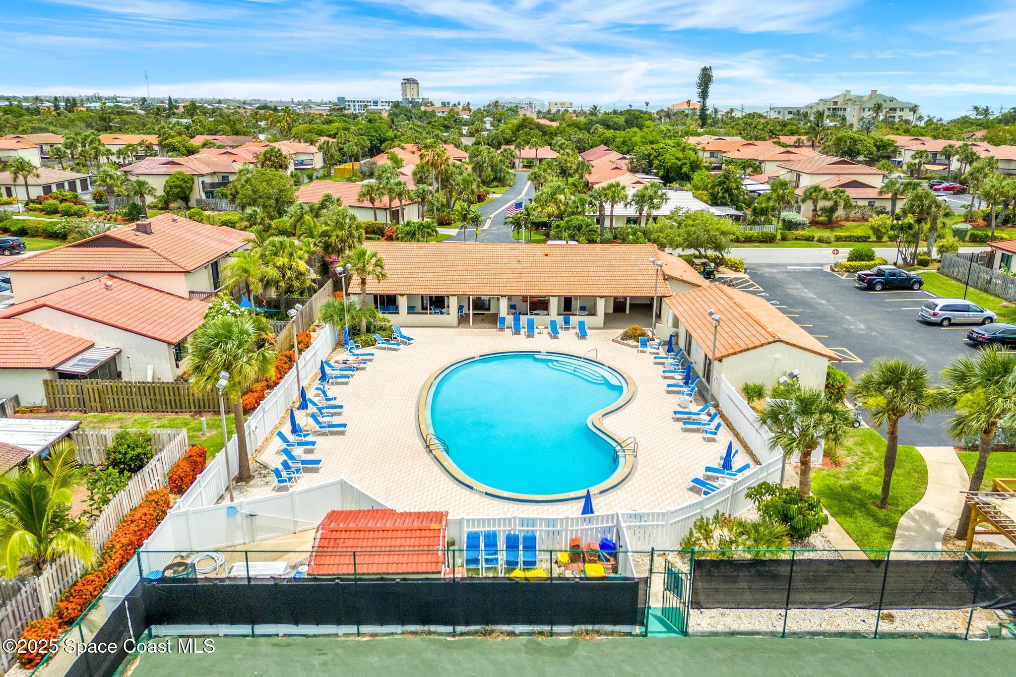 3220 River Villa Way, 114
