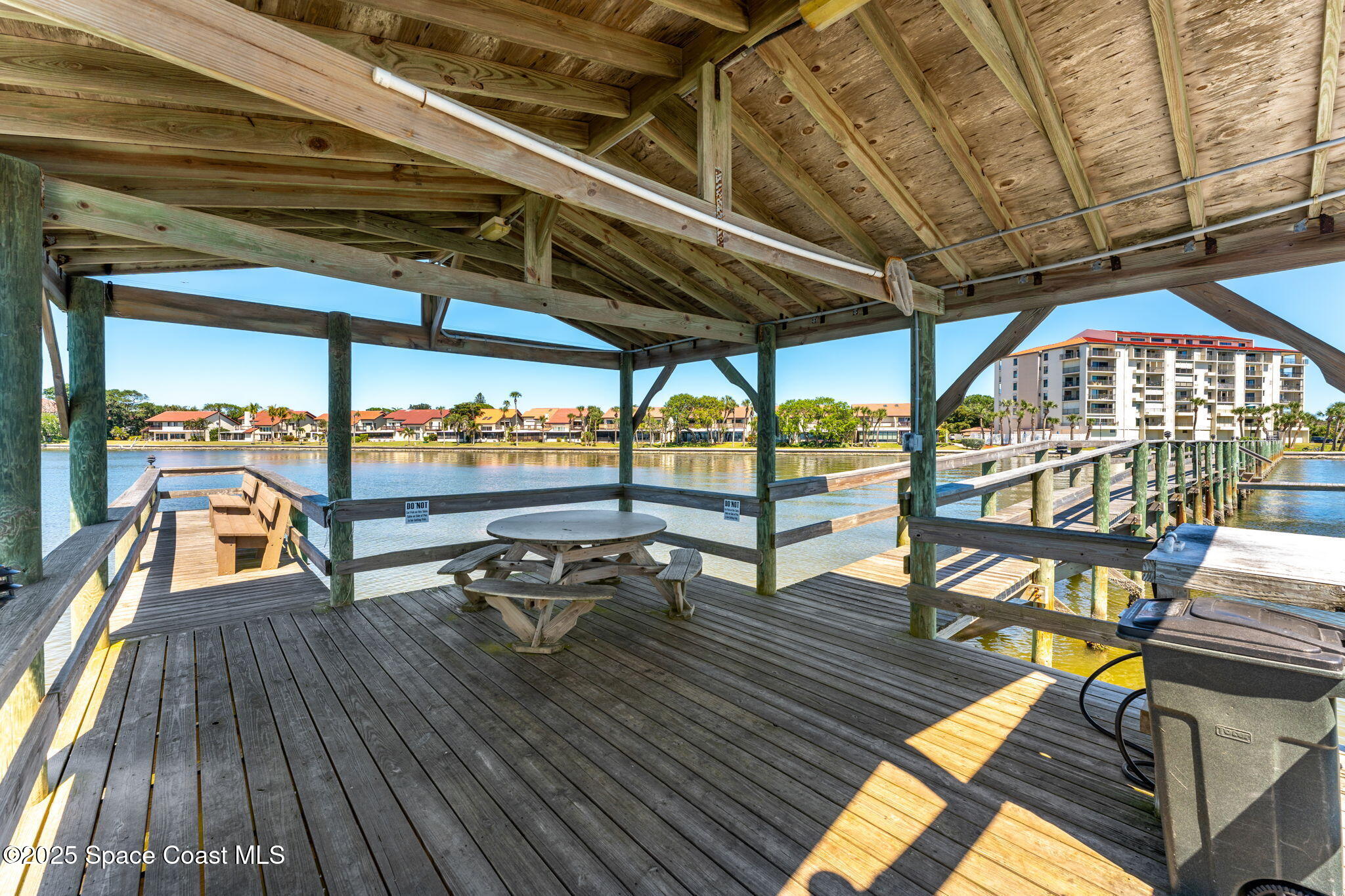 3220 River Villa Way, 114