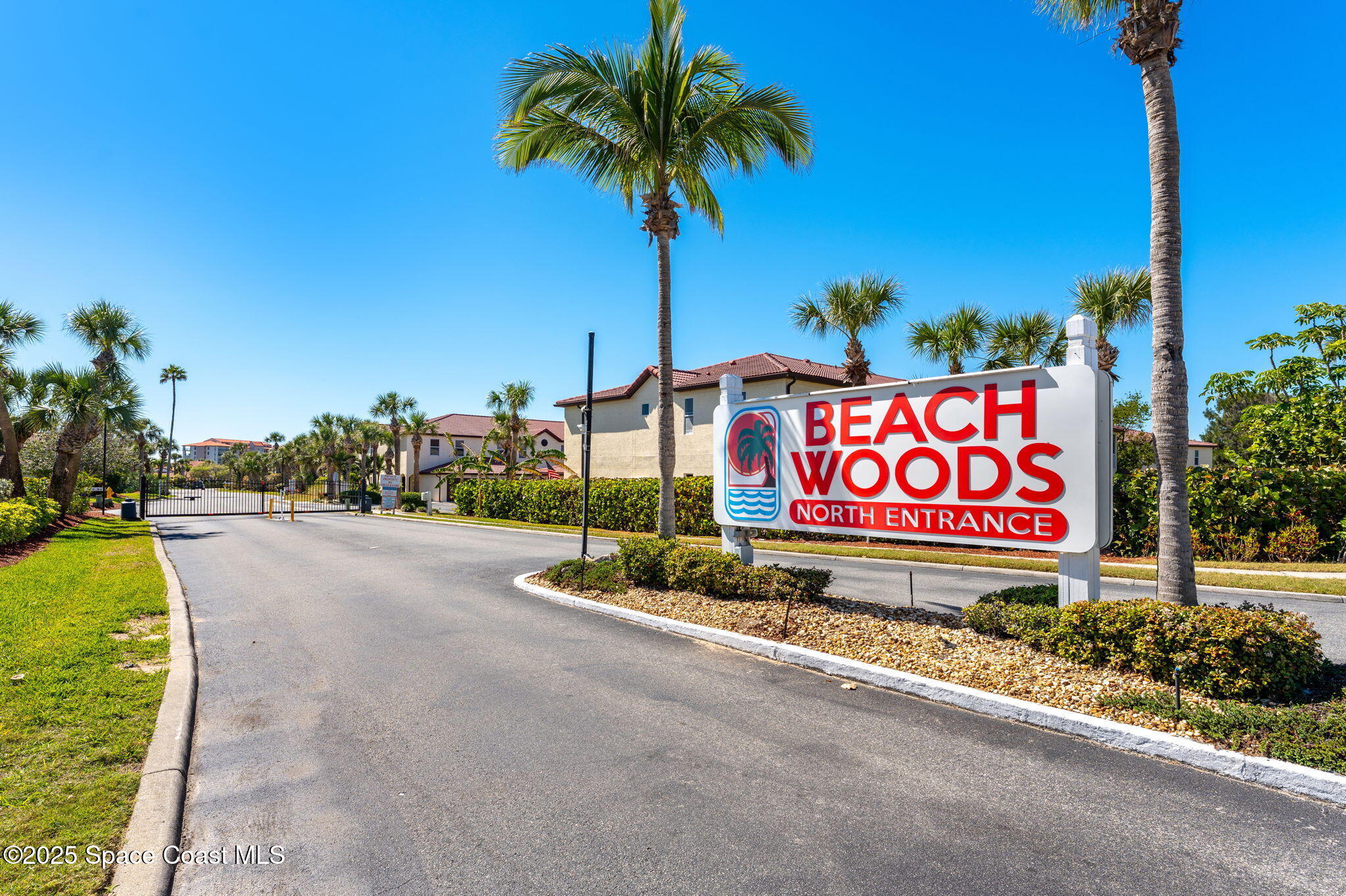 3220 River Villa Way, 114