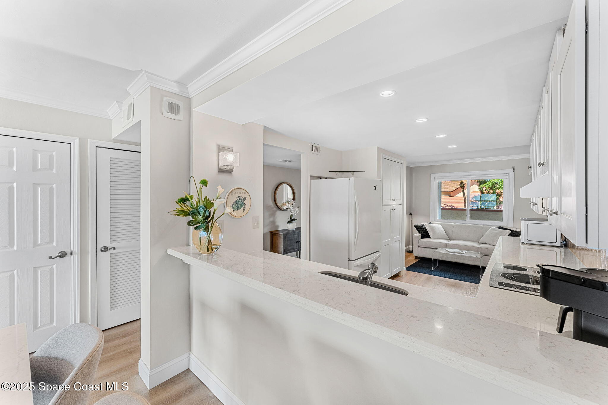 3220 River Villa Way, 114