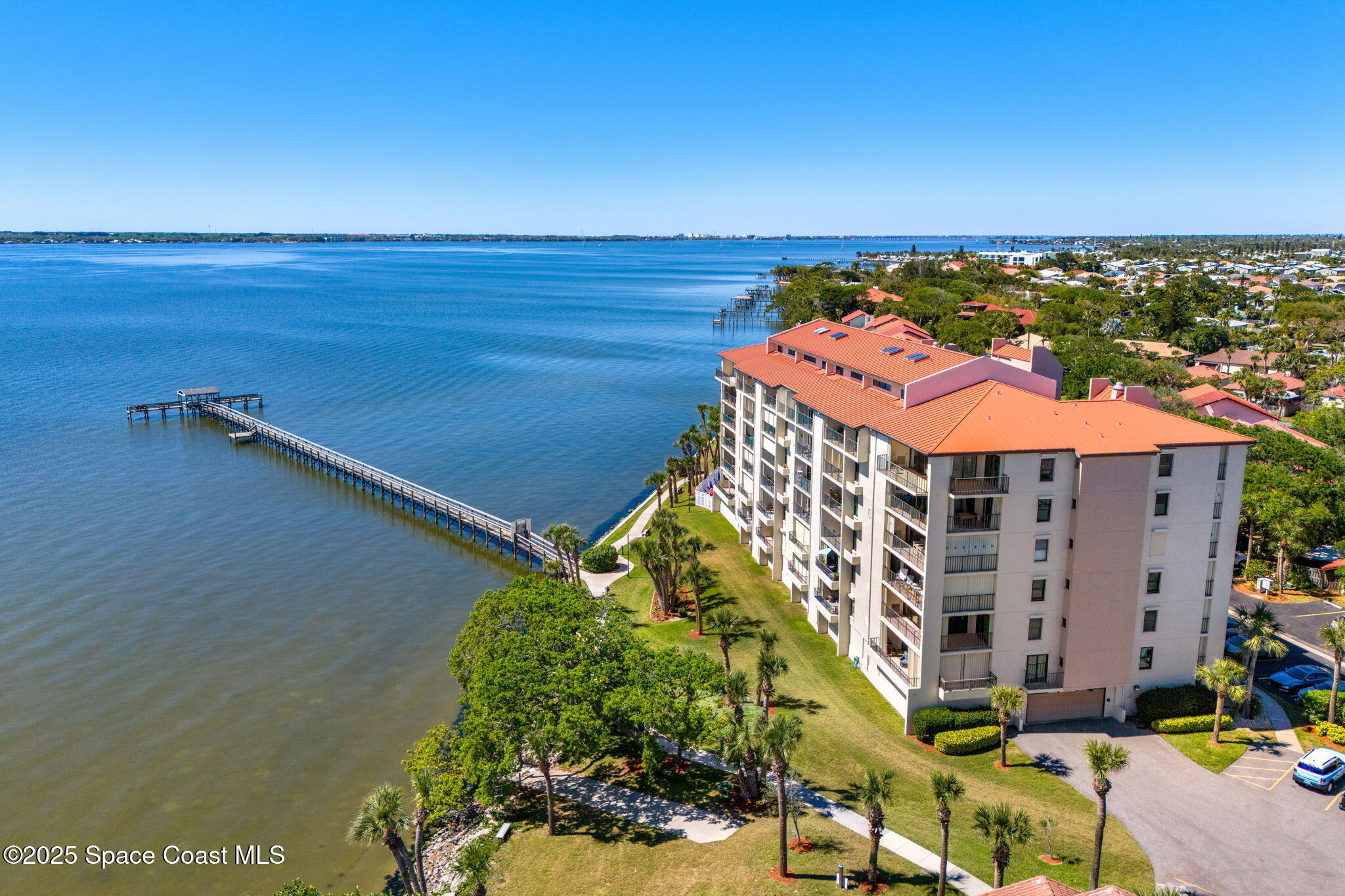 3220 River Villa Way, 114