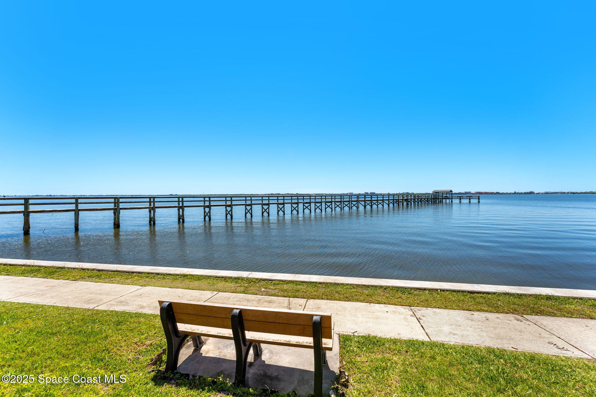 3220 River Villa Way, 114