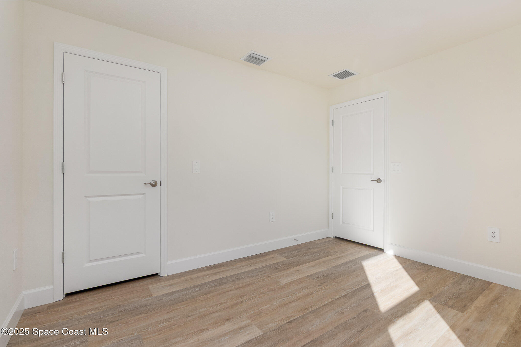 2277 Santa Maria Avenue SE