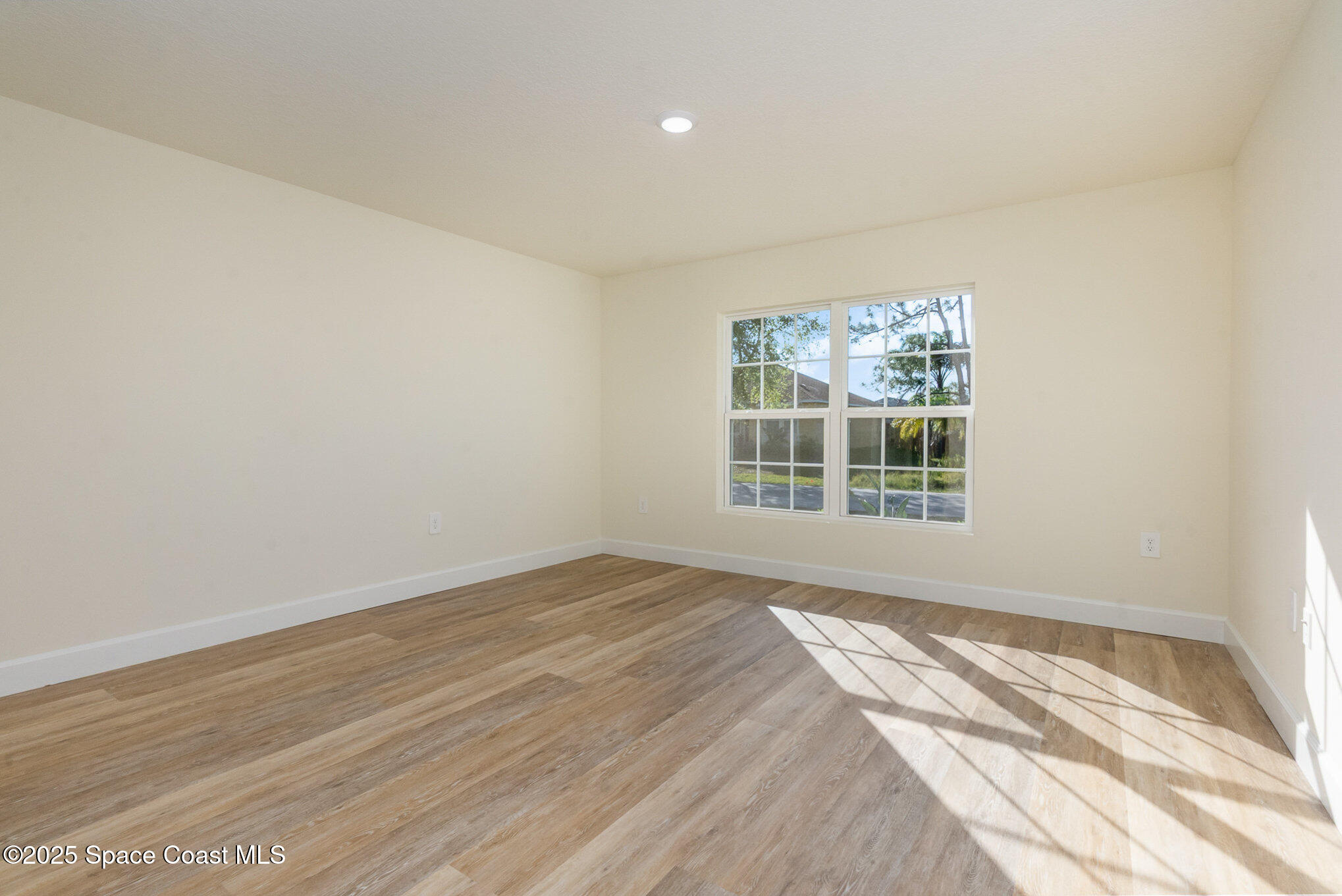 2277 Santa Maria Avenue SE