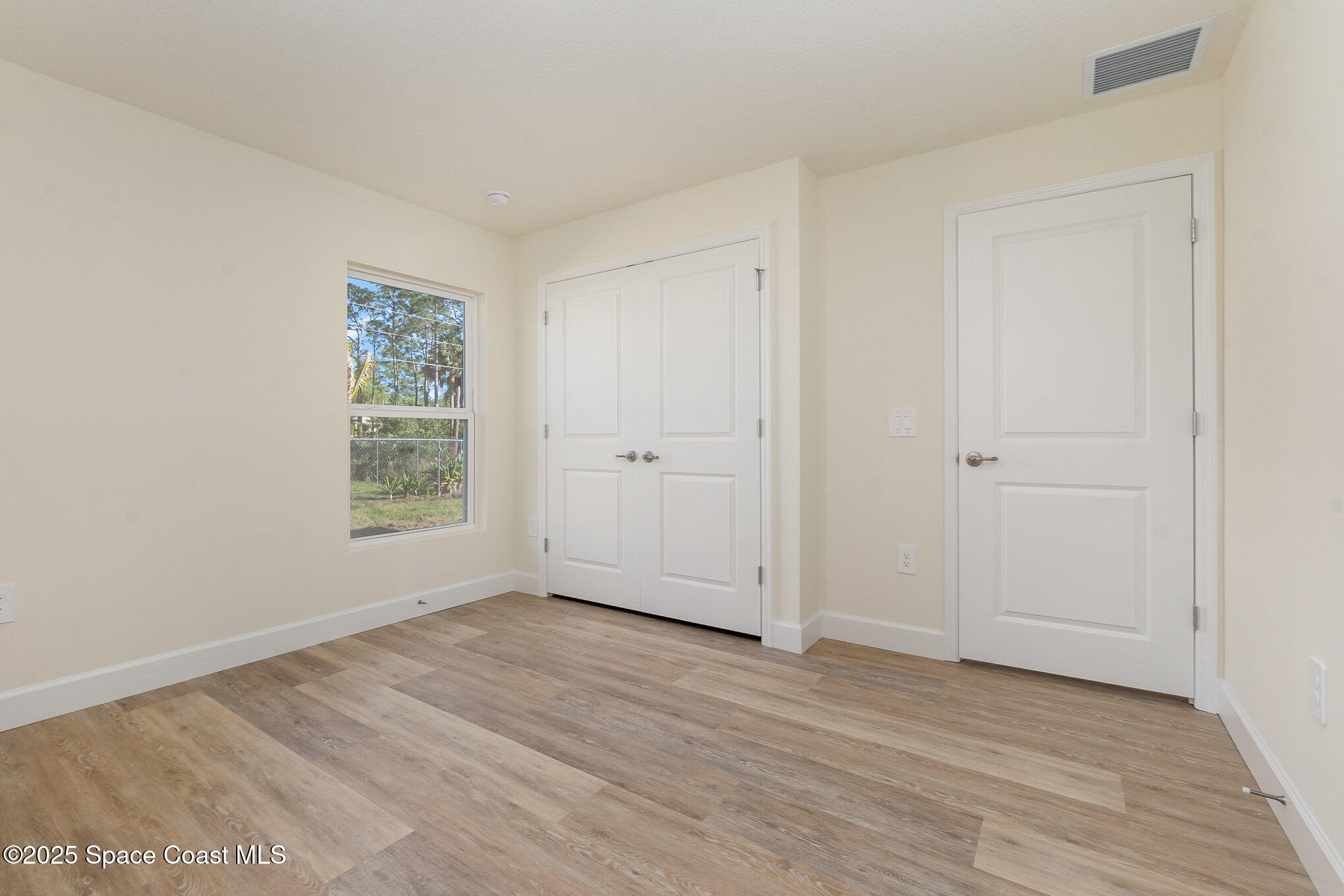 2277 Santa Maria Avenue SE