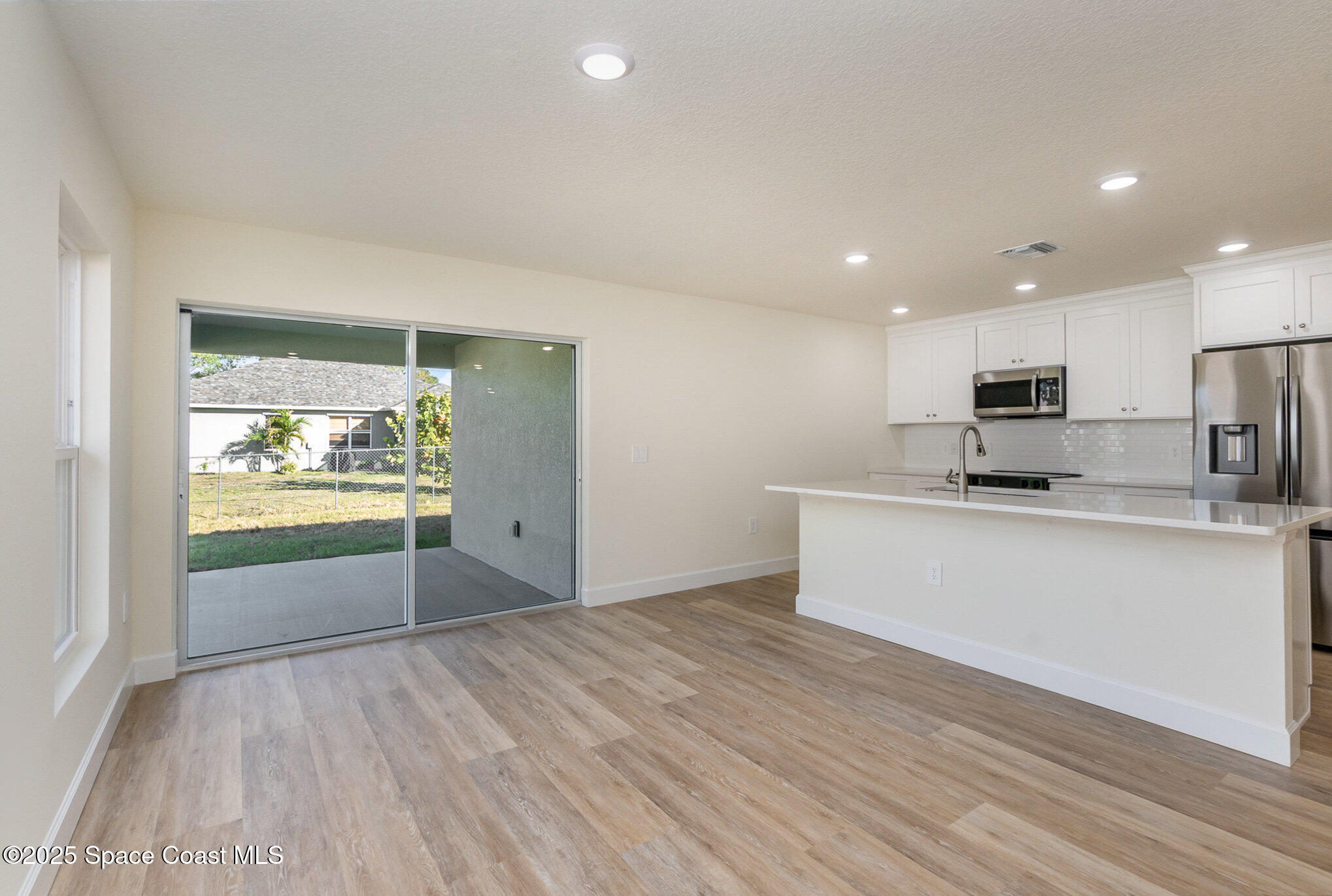 2277 Santa Maria Avenue SE