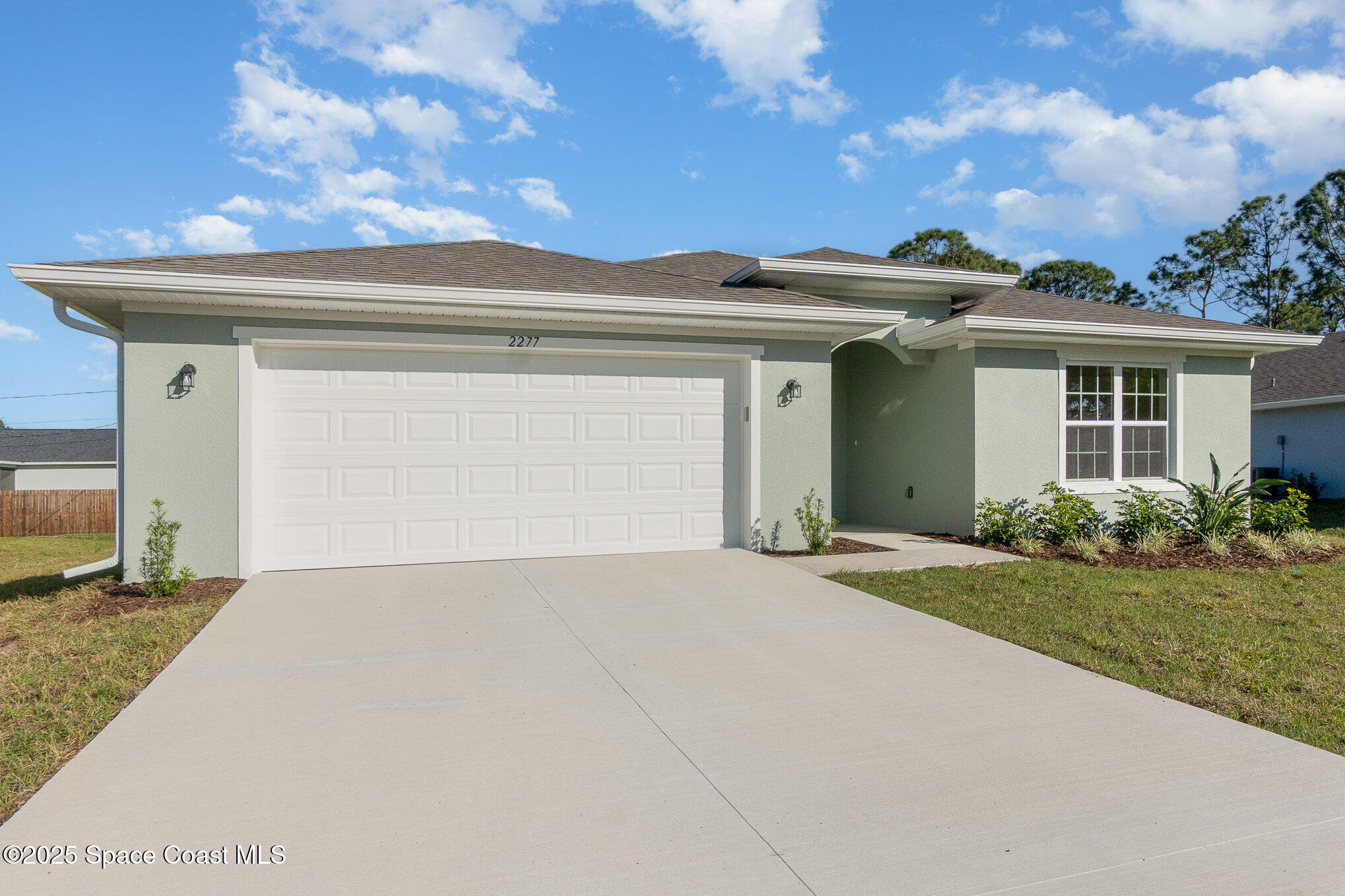 2277 Santa Maria Avenue SE