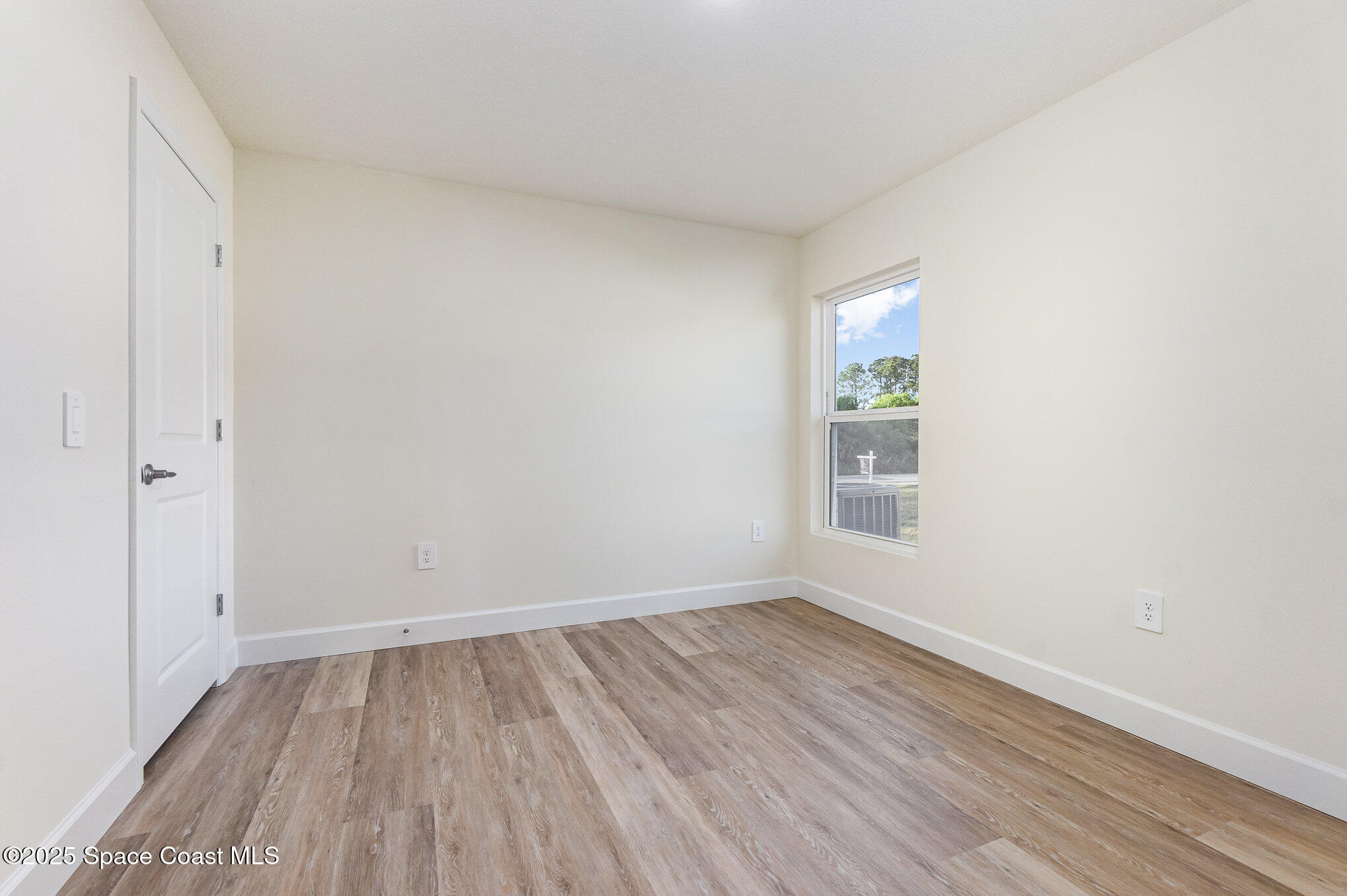 2287 Santa Maria Avenue SE