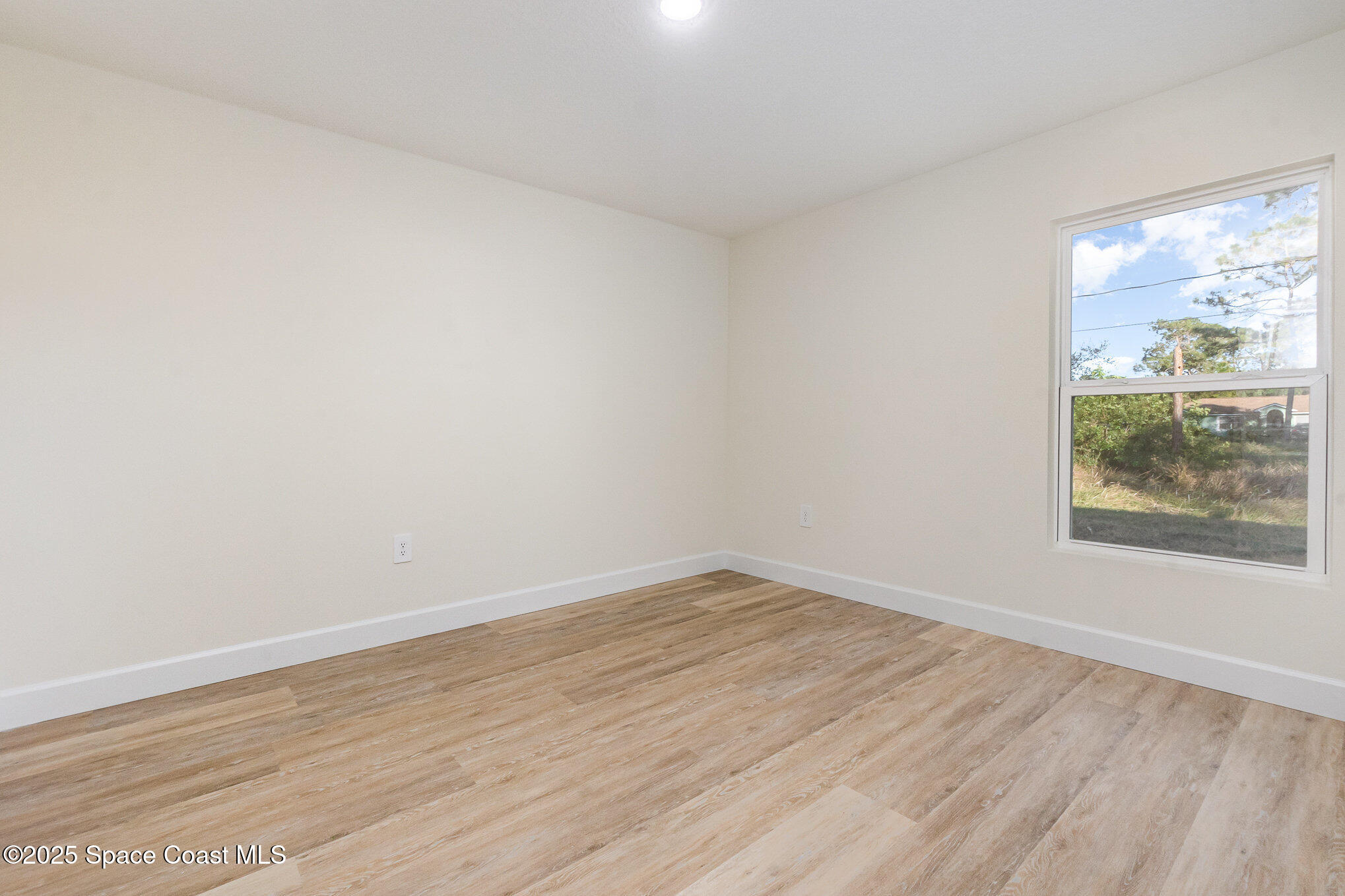 2287 Santa Maria Avenue SE