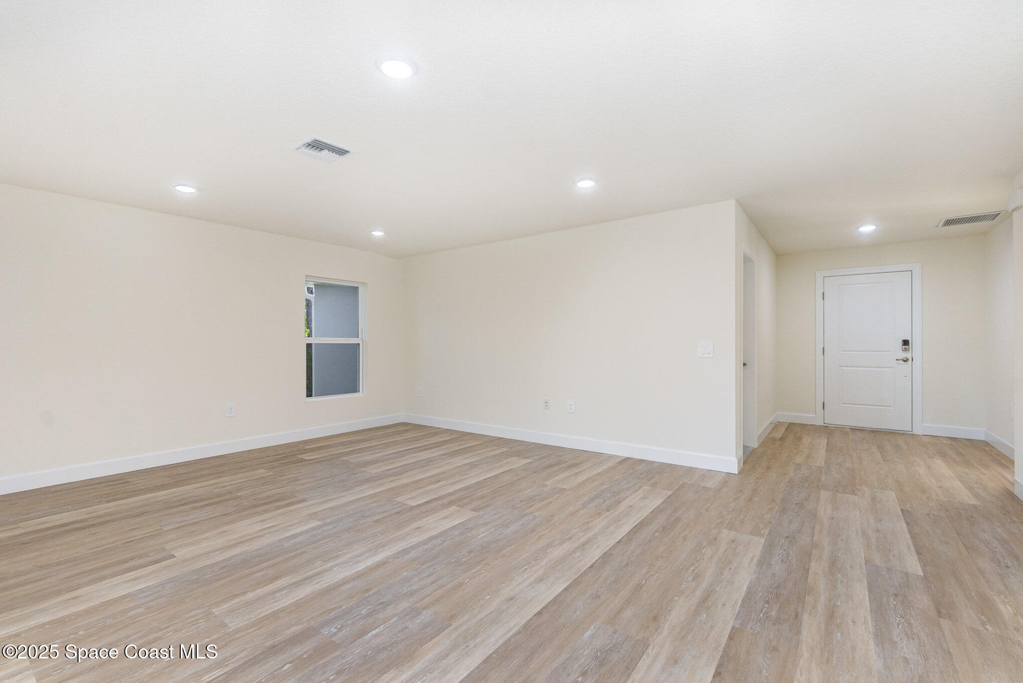 2287 Santa Maria Avenue SE