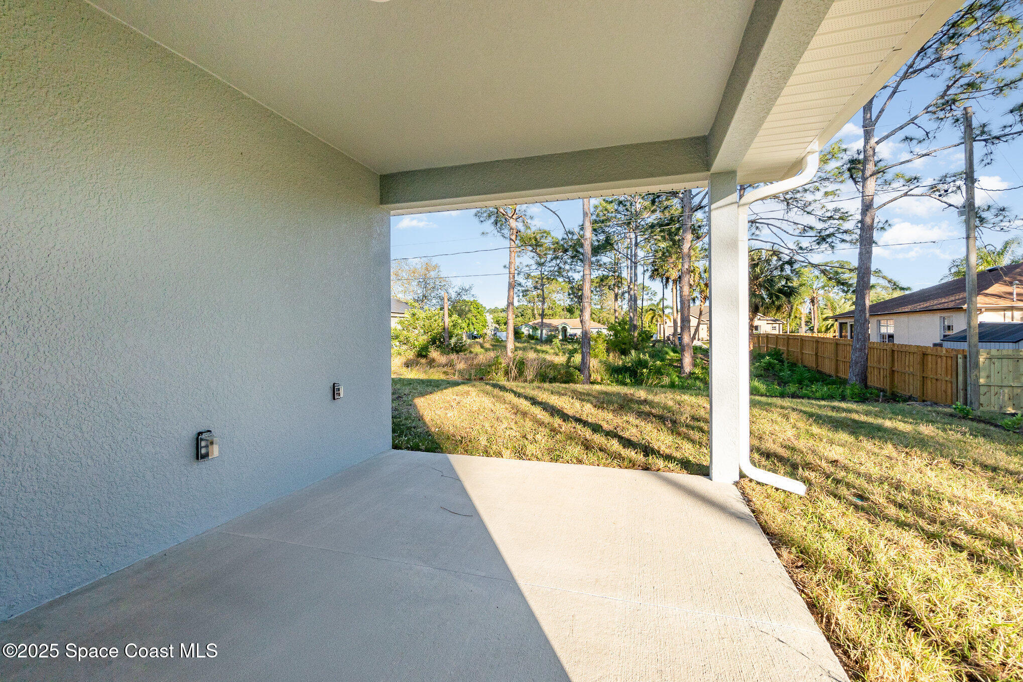 2287 Santa Maria Avenue SE