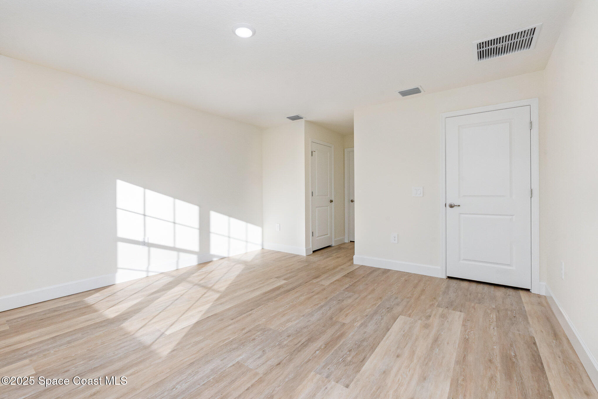 2287 Santa Maria Avenue SE