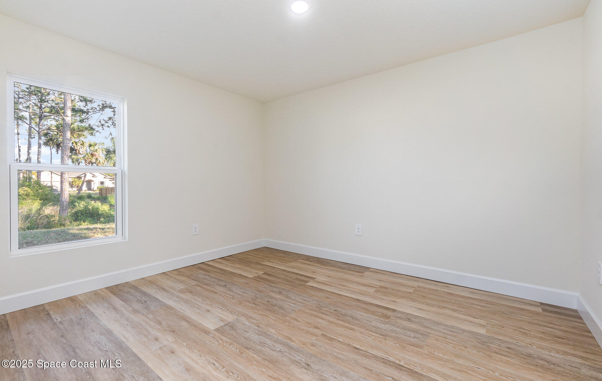 2287 Santa Maria Avenue SE