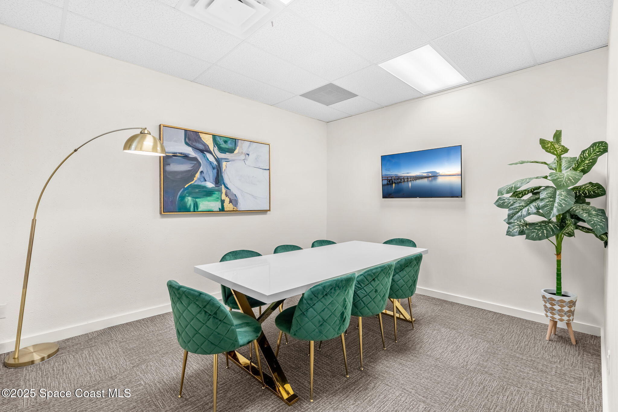 452 N Harbor City Boulevard