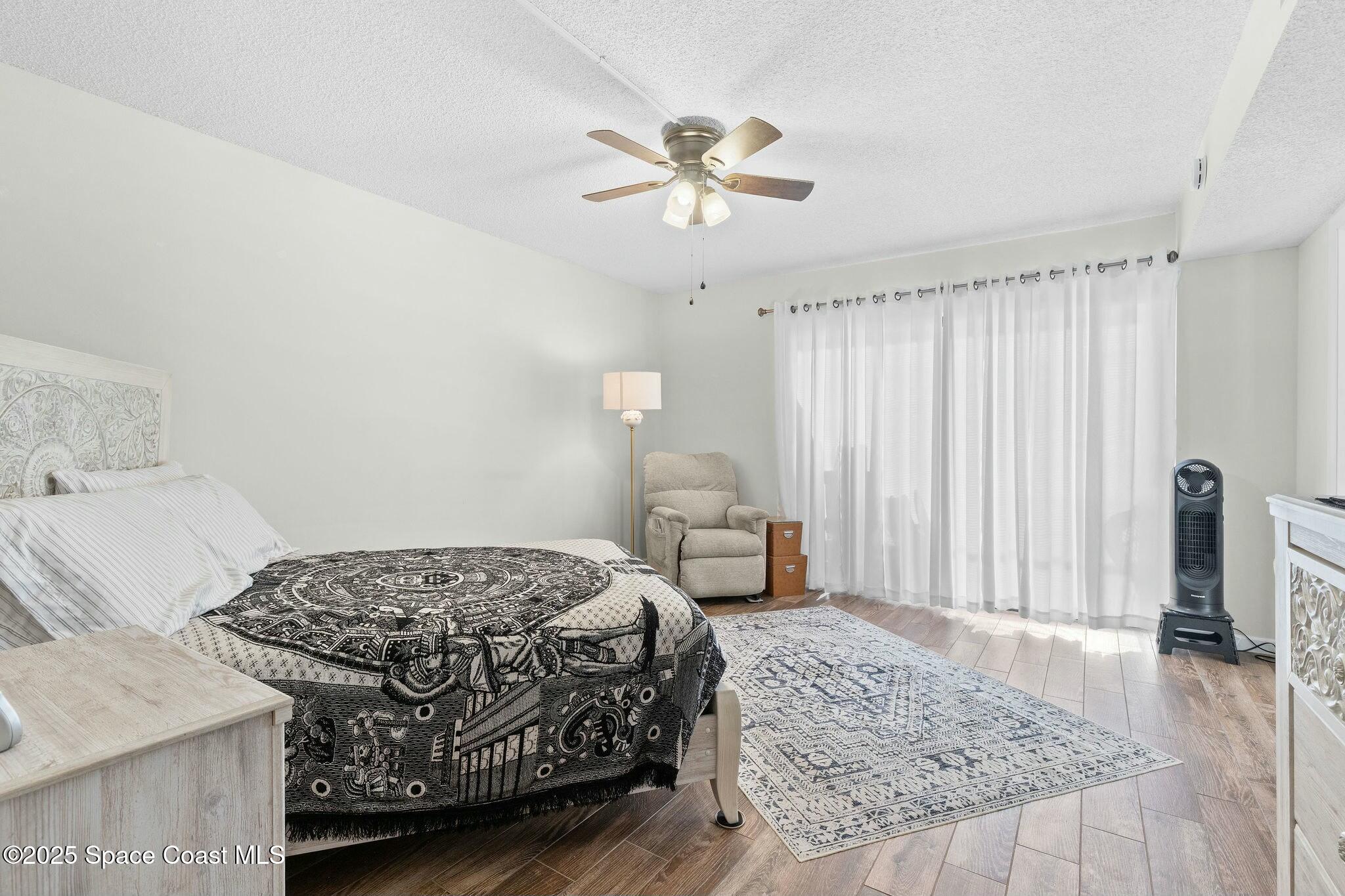 200 S Sykes Creek Parkway, 106