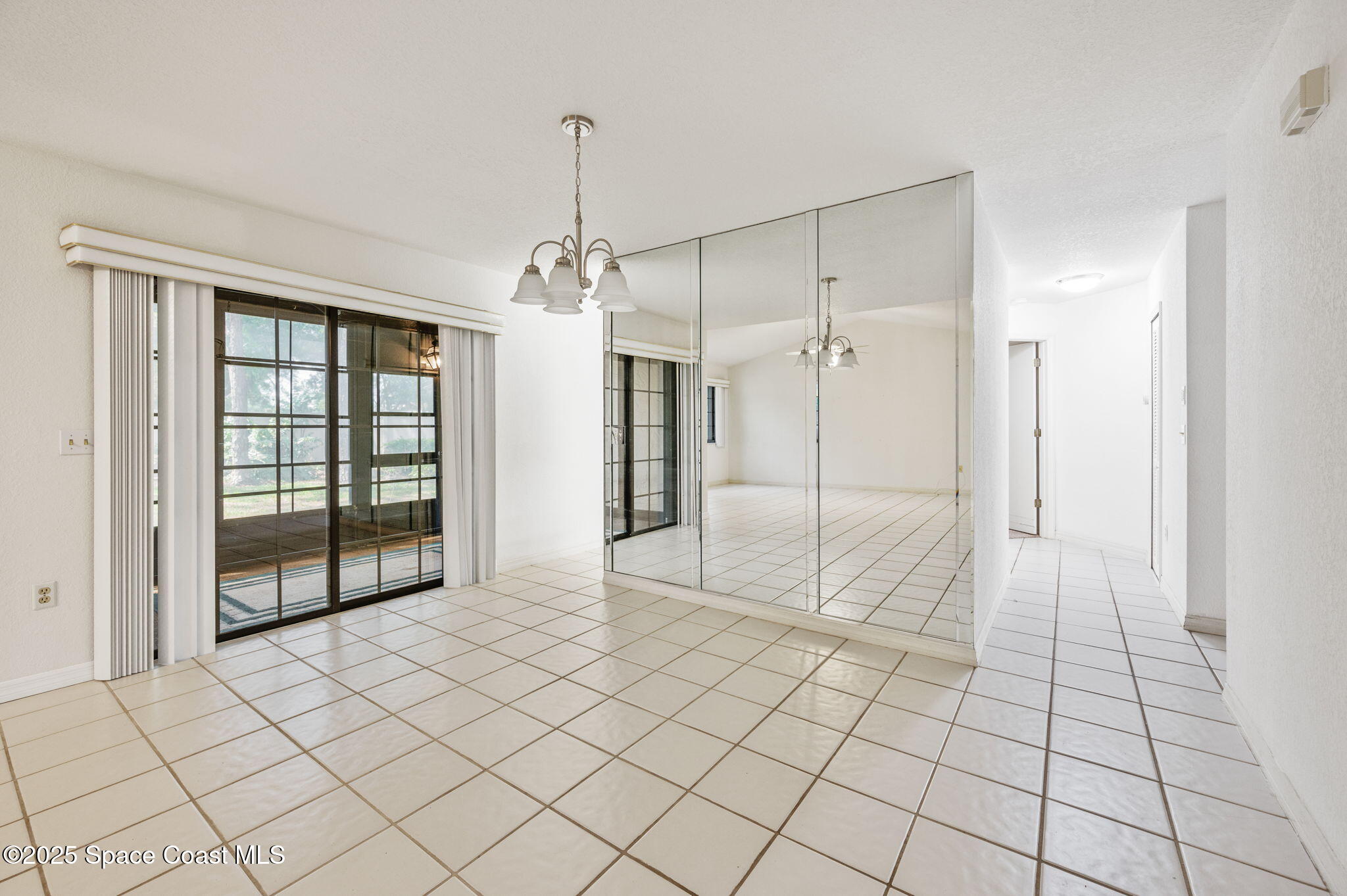 787 Greenwood Manor Circle, 14