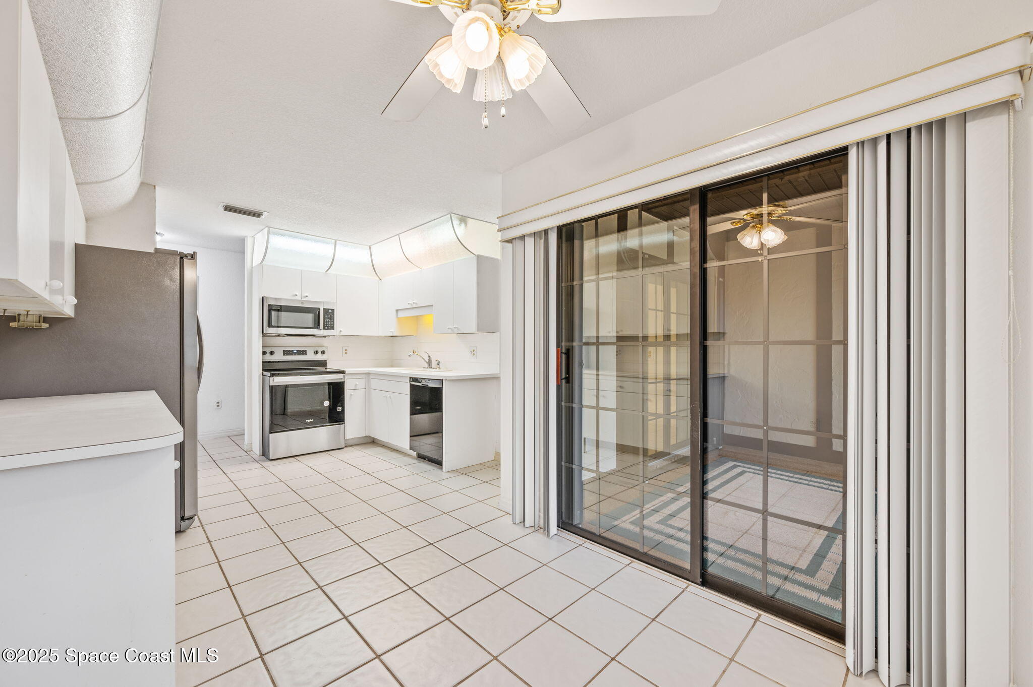 787 Greenwood Manor Circle, 14