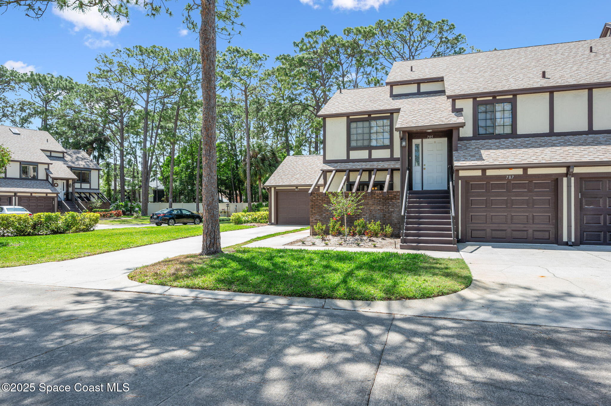 787 Greenwood Manor Circle, 14