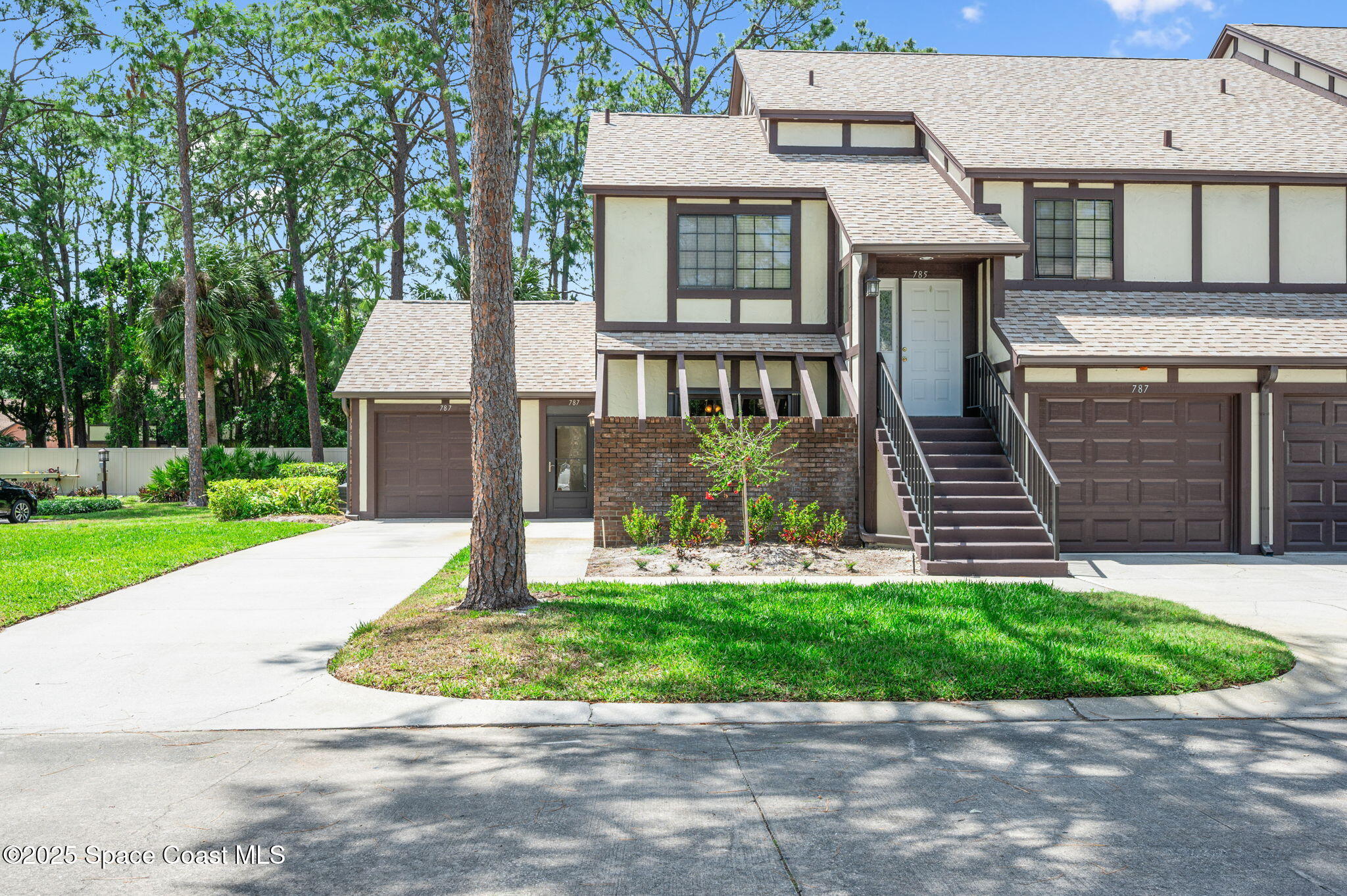 787 Greenwood Manor Circle, 14