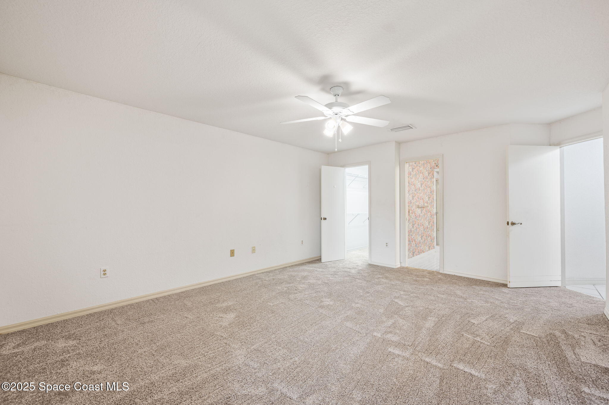 787 Greenwood Manor Circle, 14