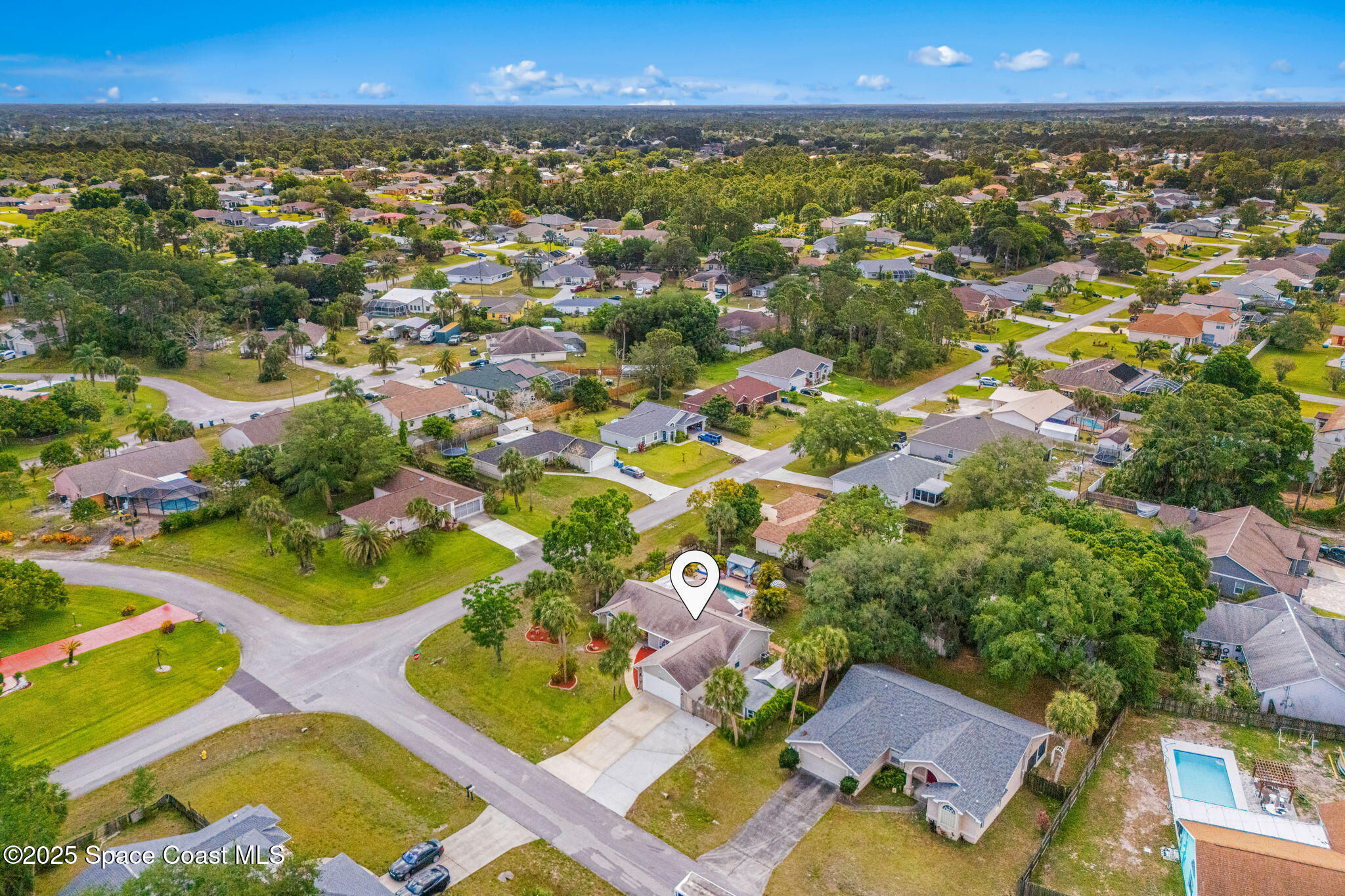 1201 Buffing Circle SE