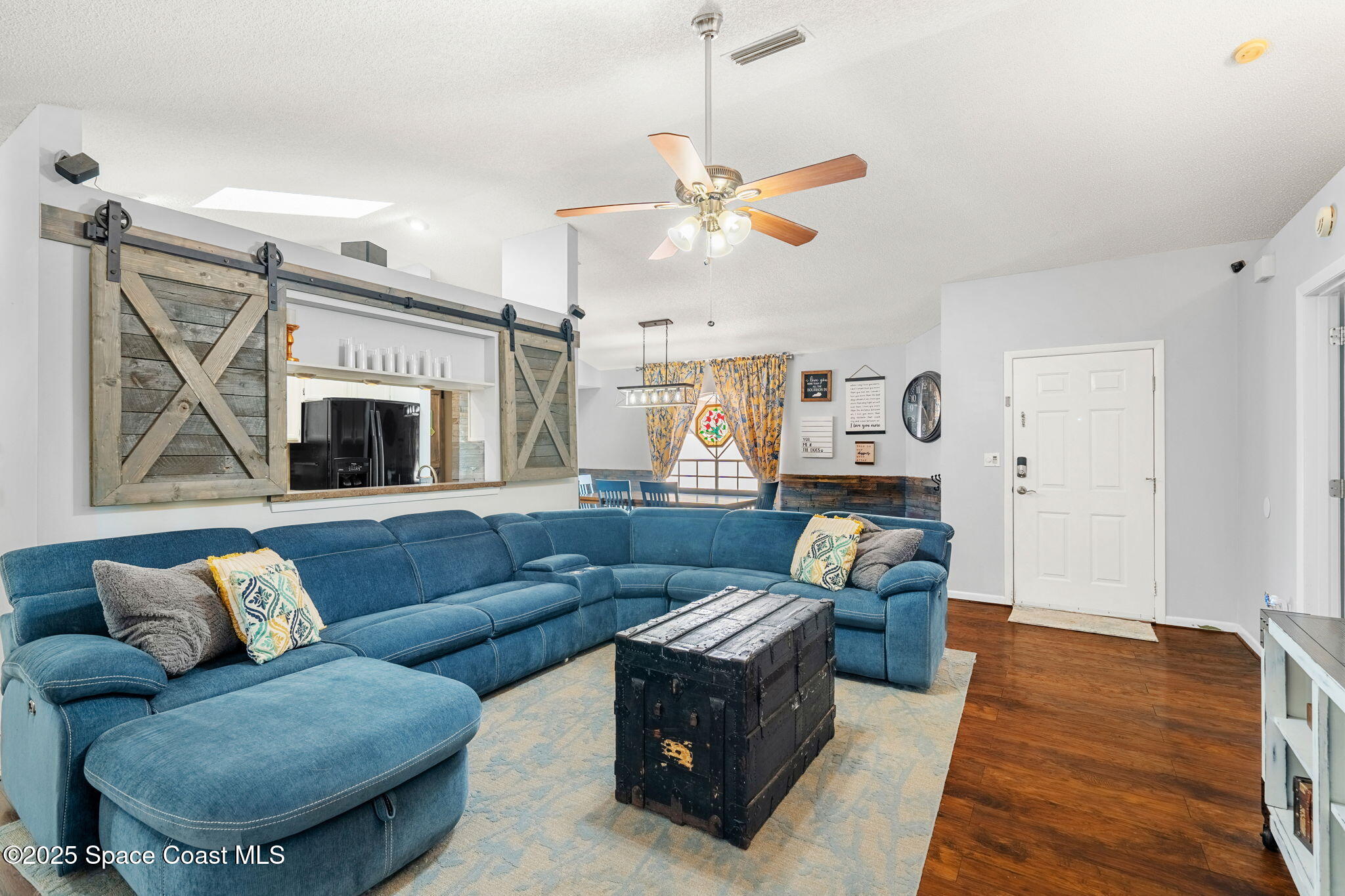 1201 Buffing Circle SE