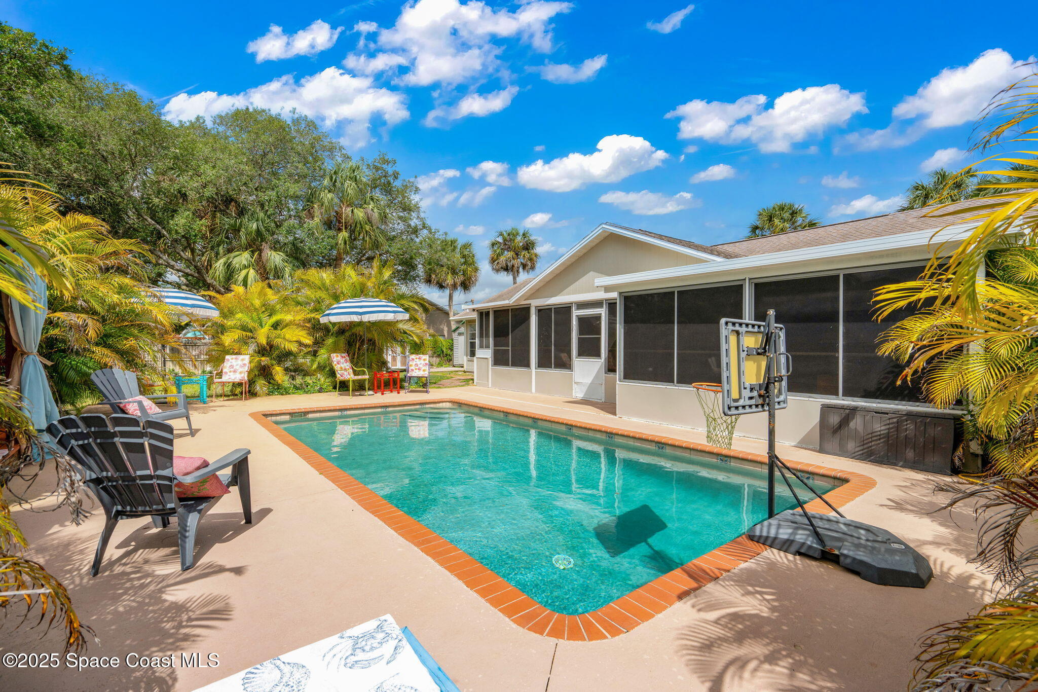 1201 Buffing Circle SE