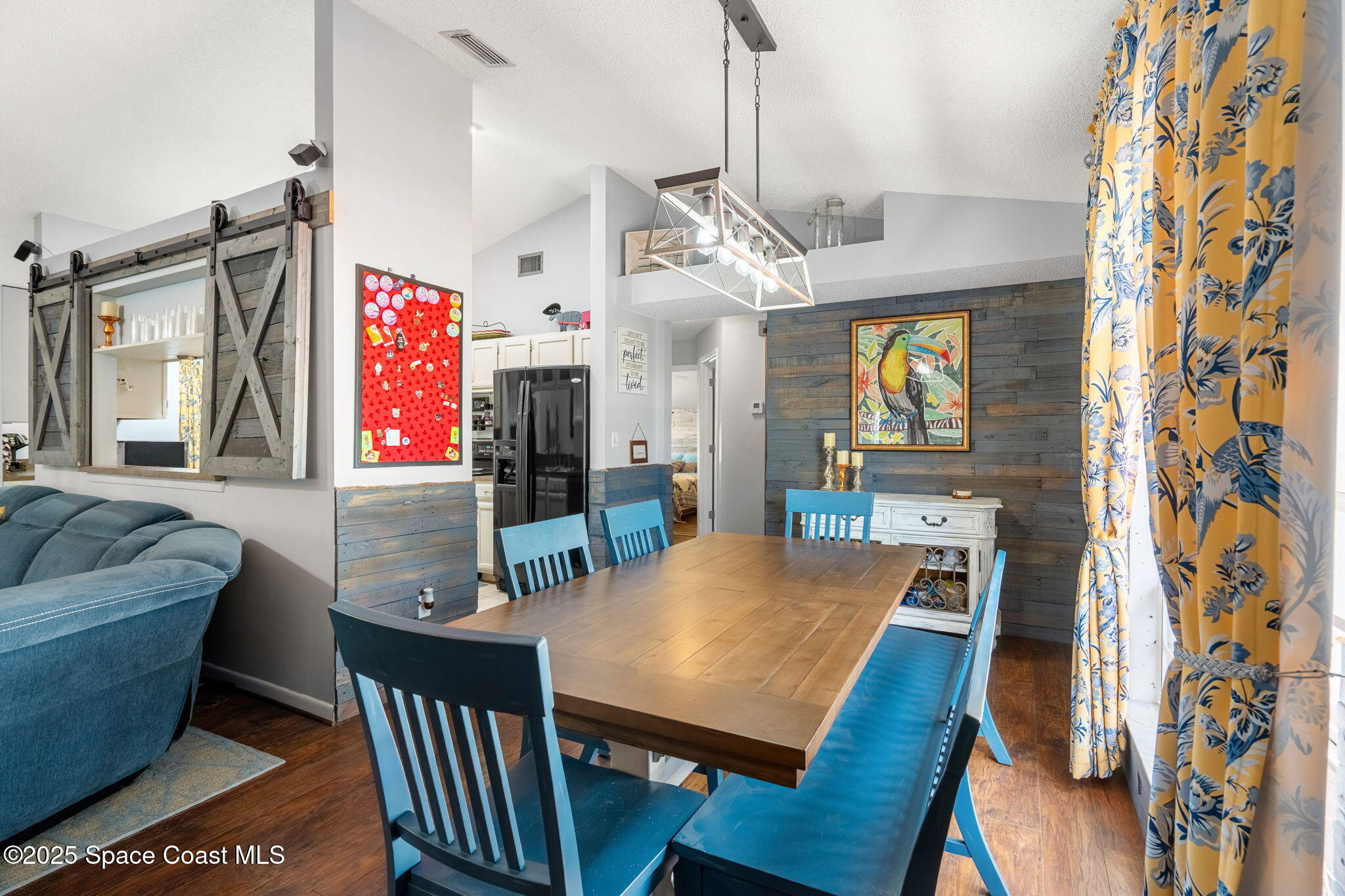 1201 Buffing Circle SE